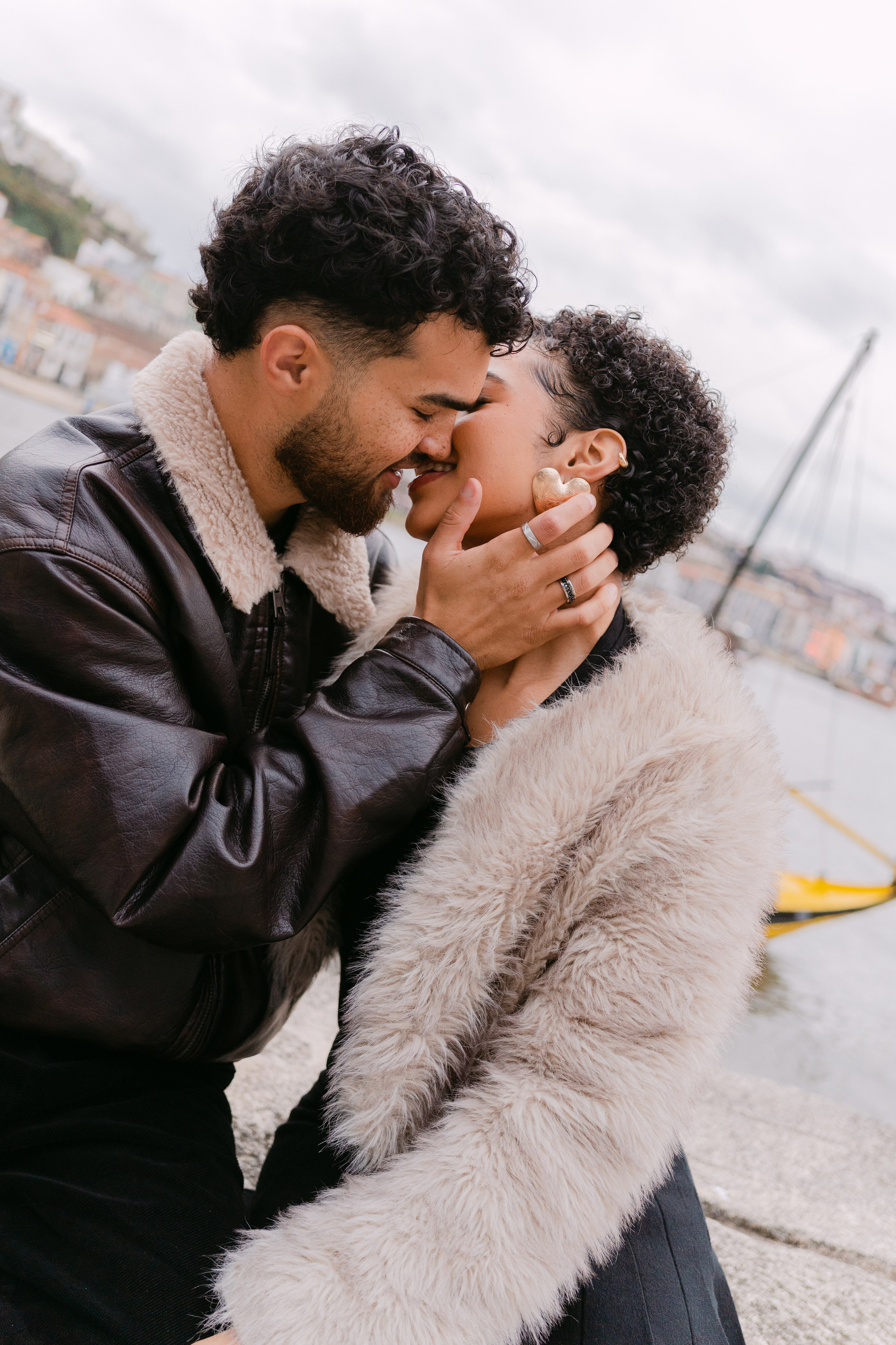 Emily e Mikael. Davi Valente