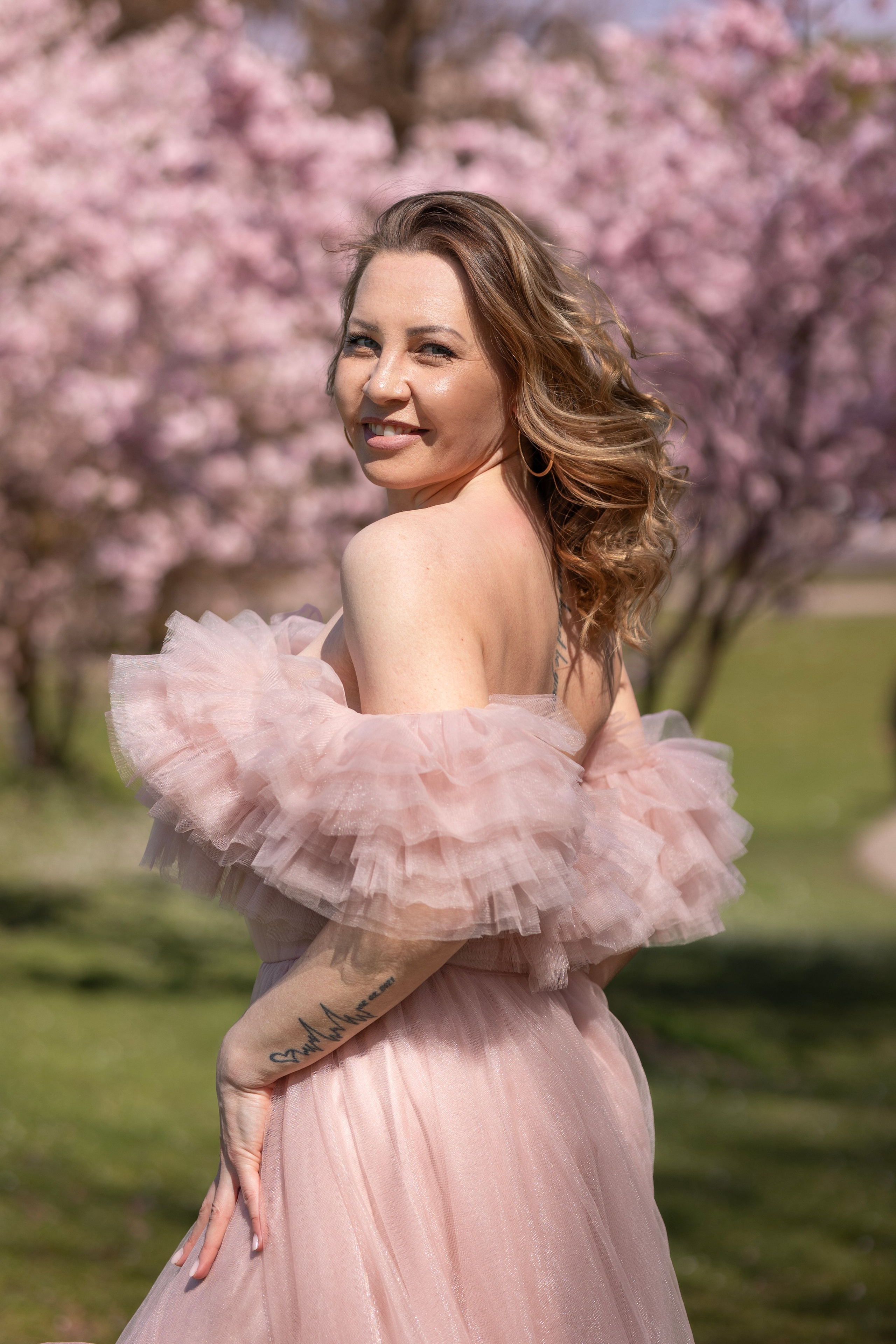 Cherry Blossoms in Munich. Photographer in Munich