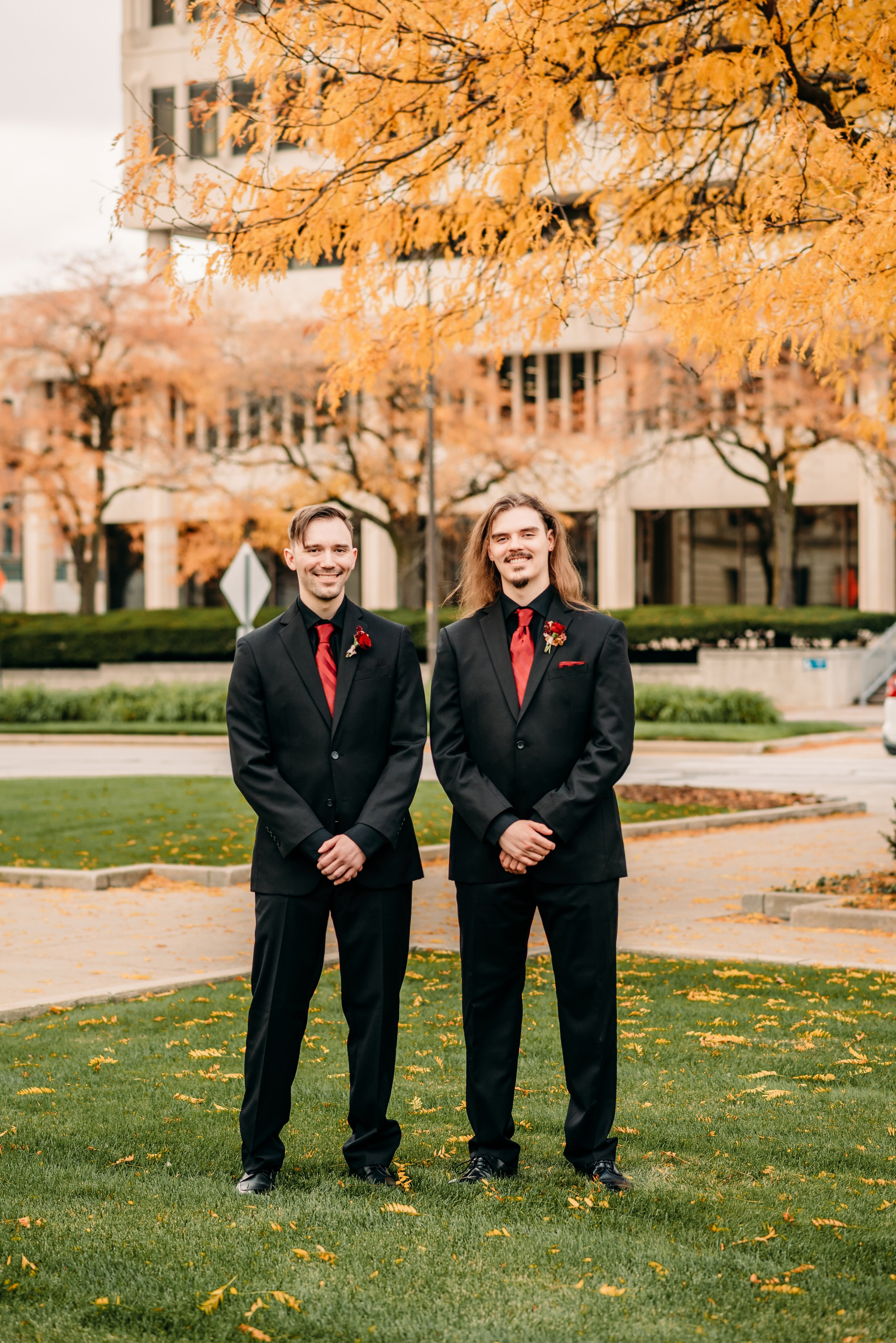 Bold & Dramatic Wedding at The Paper Mill on The Landing | Fort Wayne Wedding Photographer. Alexandria Danielle Photography | Fort Wayne & Indianapolis Wedding Photographer