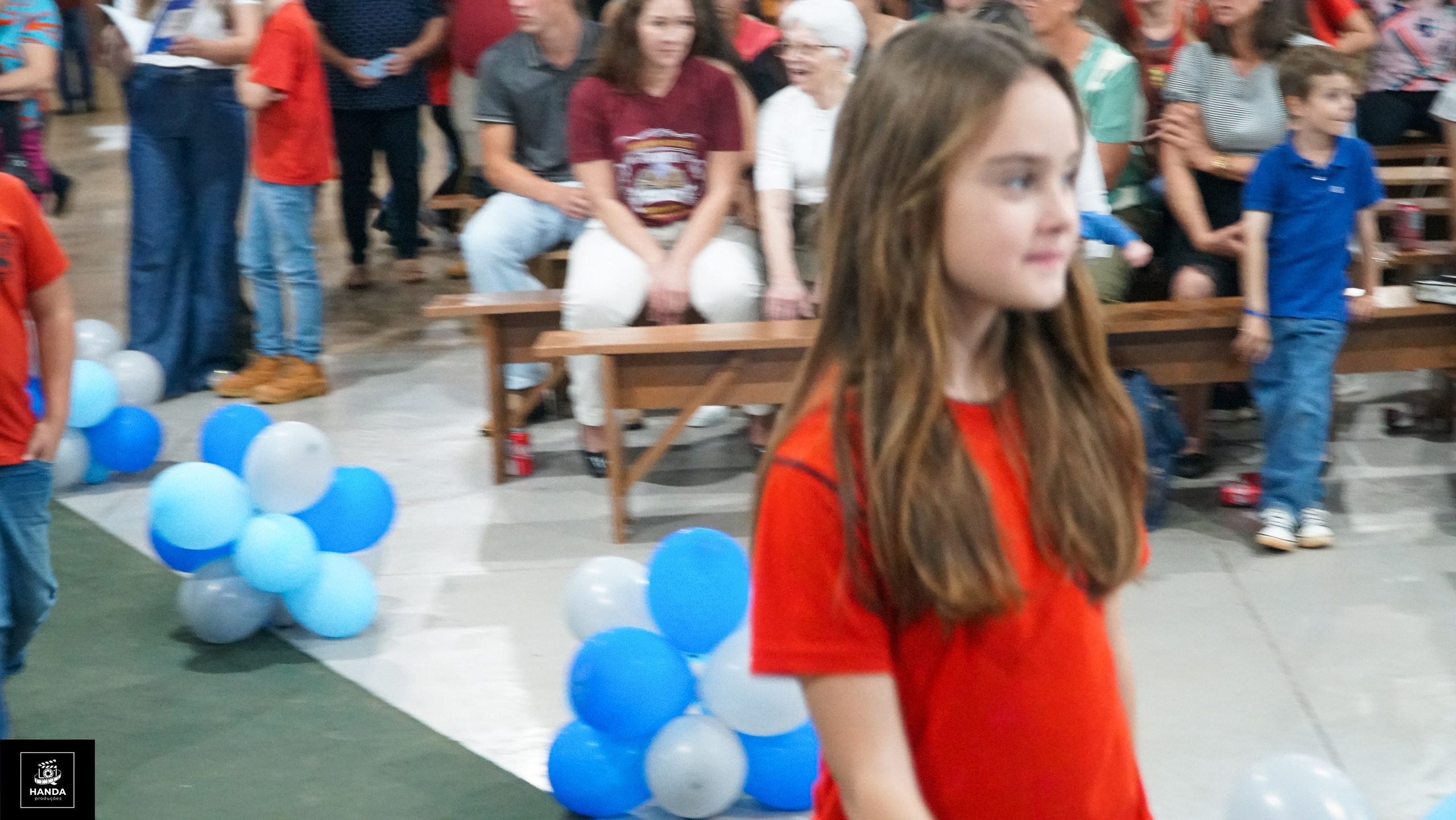 Noite autógrafos colégio Aurélio Buarque de Holanda. Handa Produções