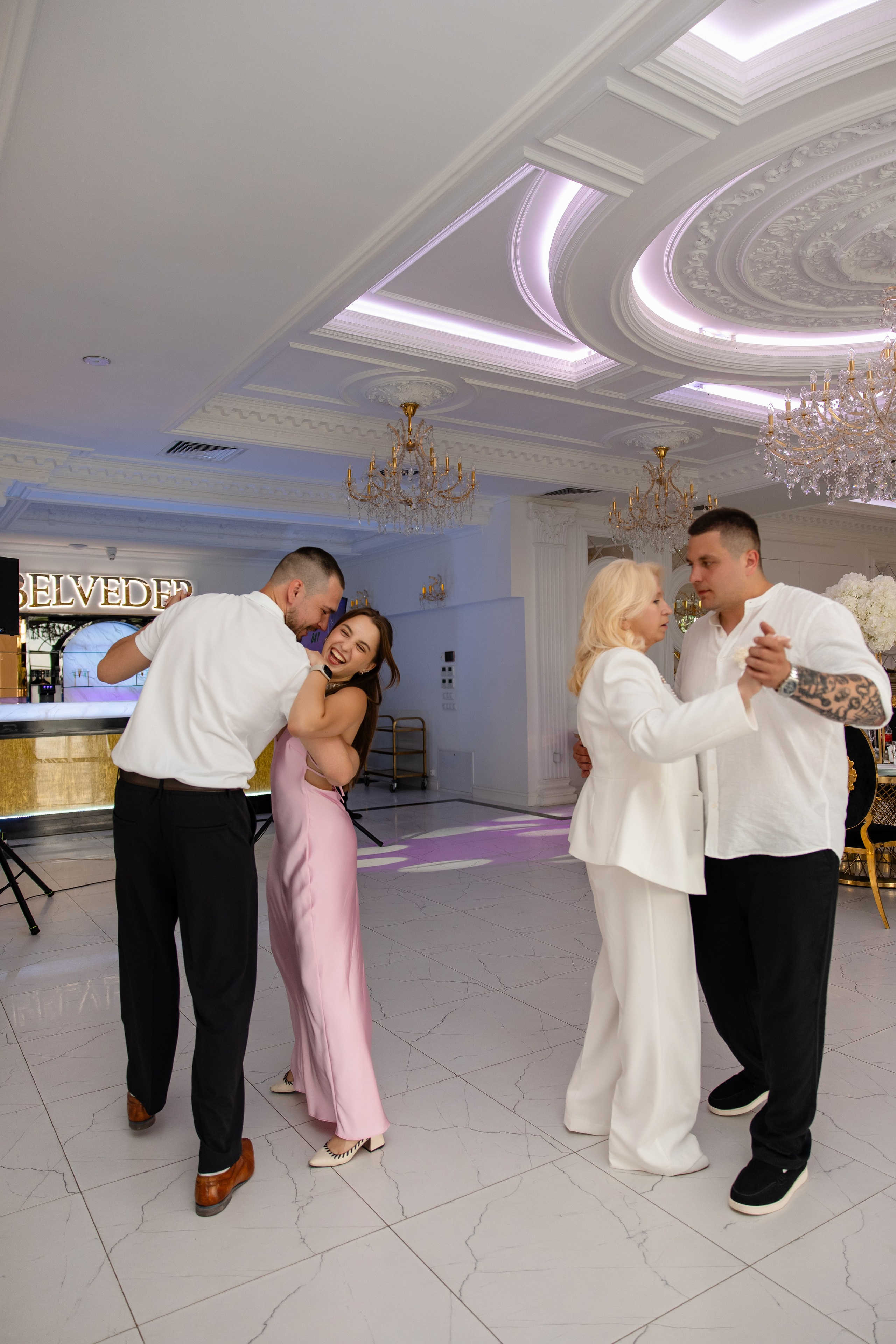 Ігор + Тая. Весільний, сімейний фотограф Варшава