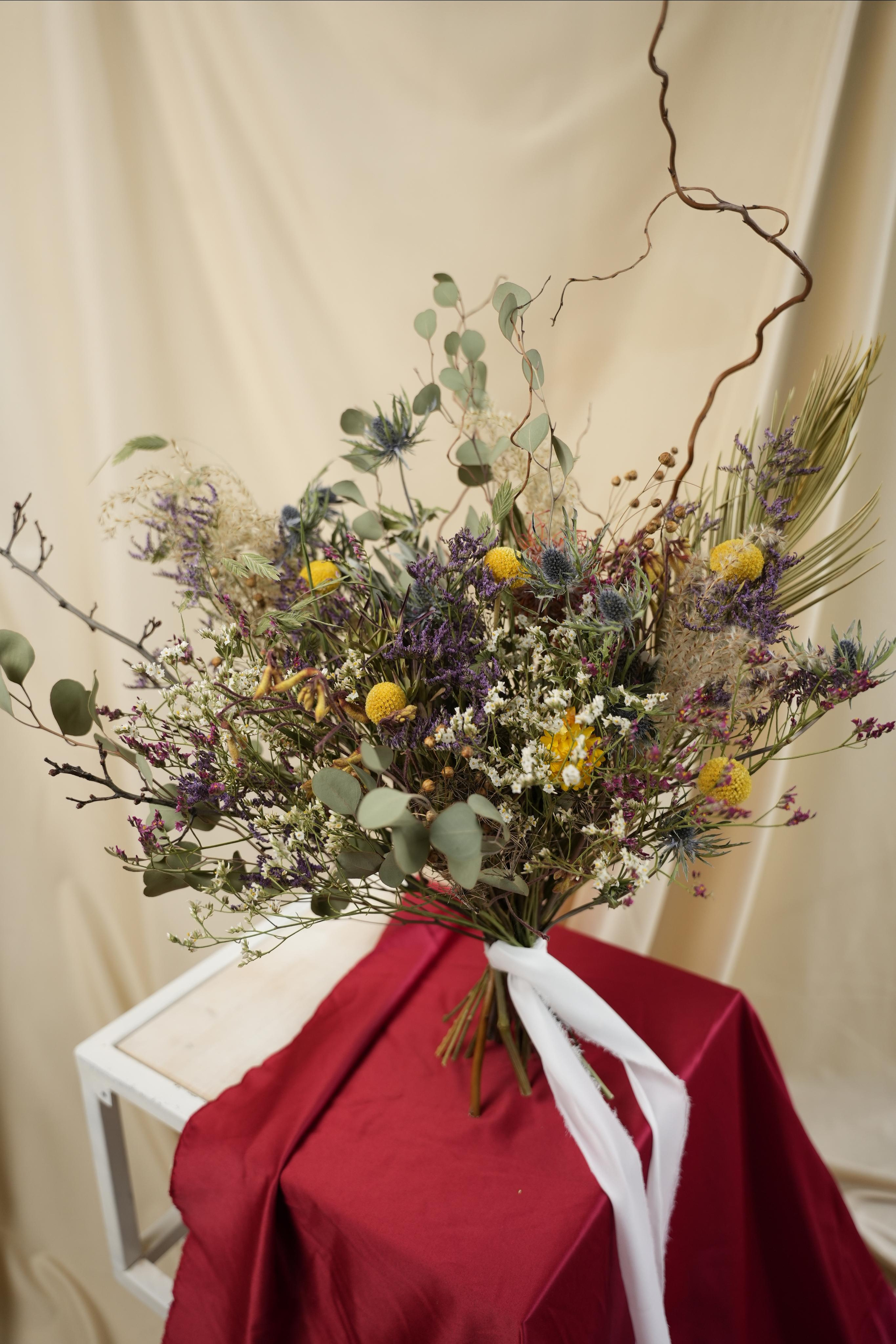 “HK FLOWERZ” FLOWER CAMPAIGN. Anna Omni — concept photographer and digital artist in Riga, Latvia