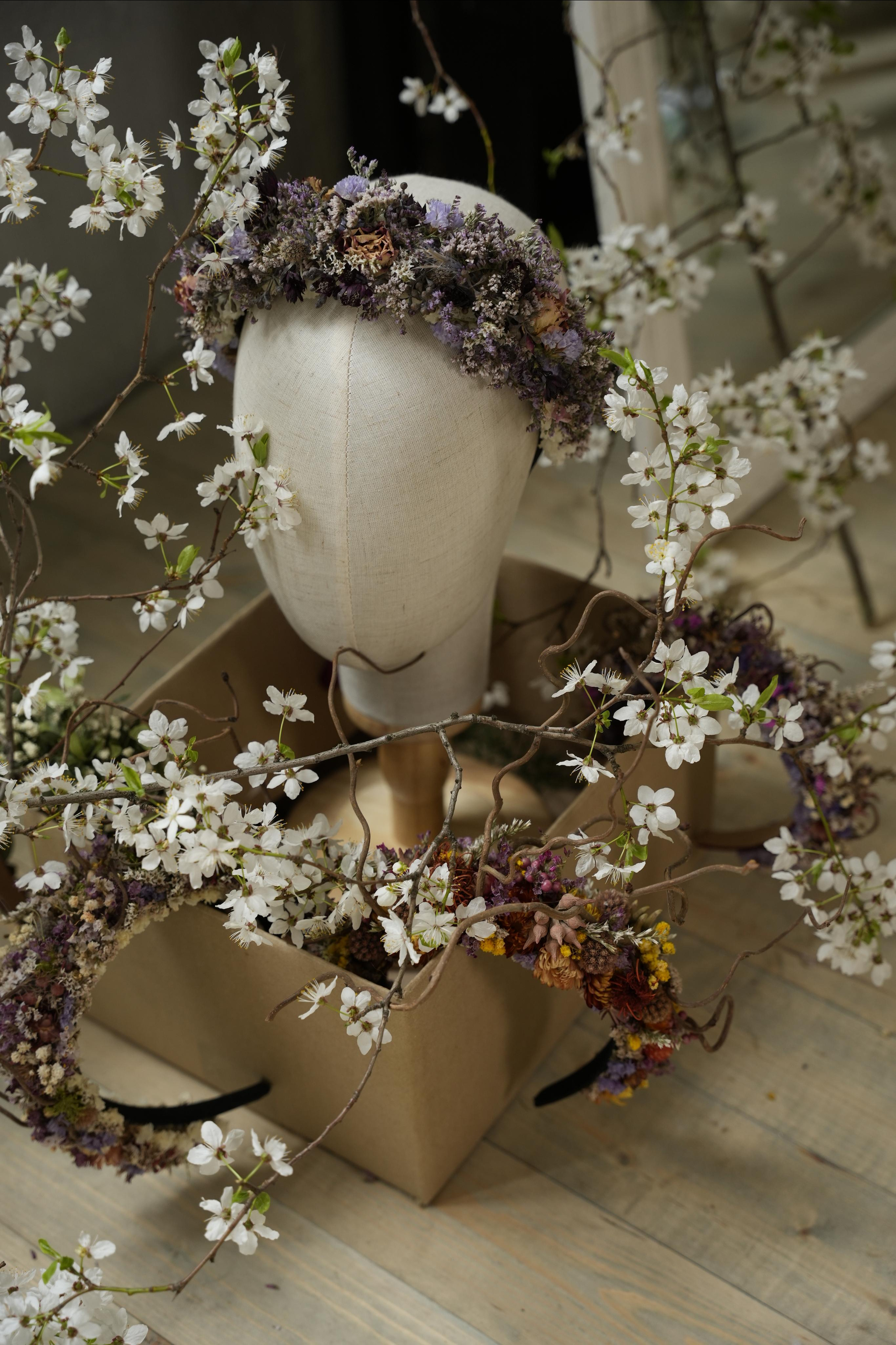 “HK FLOWERZ” FLOWER CAMPAIGN. Anna Omni — concept photographer and digital artist in Riga, Latvia