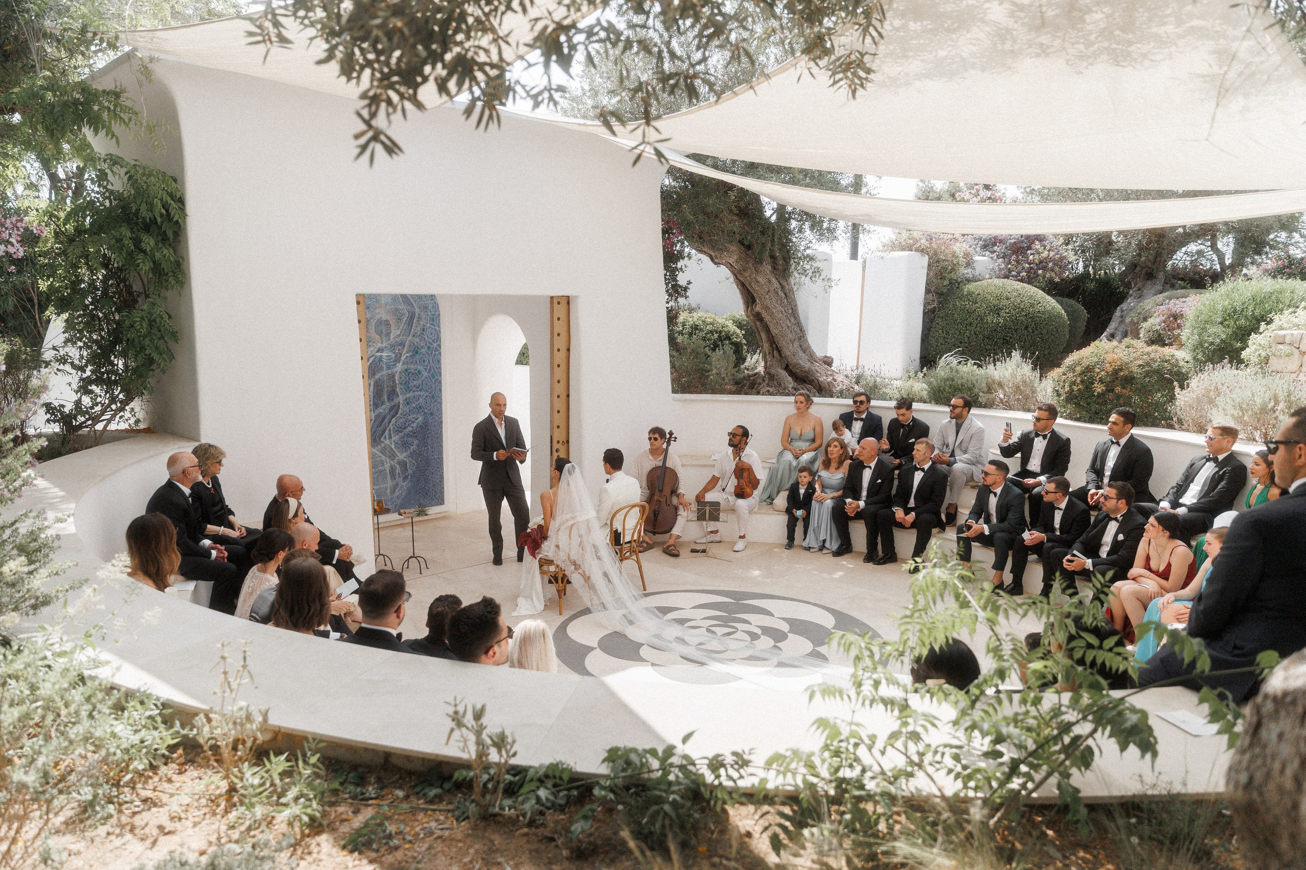 Contactos. Paola fotógrafo / videografo de bodas en Barcelona