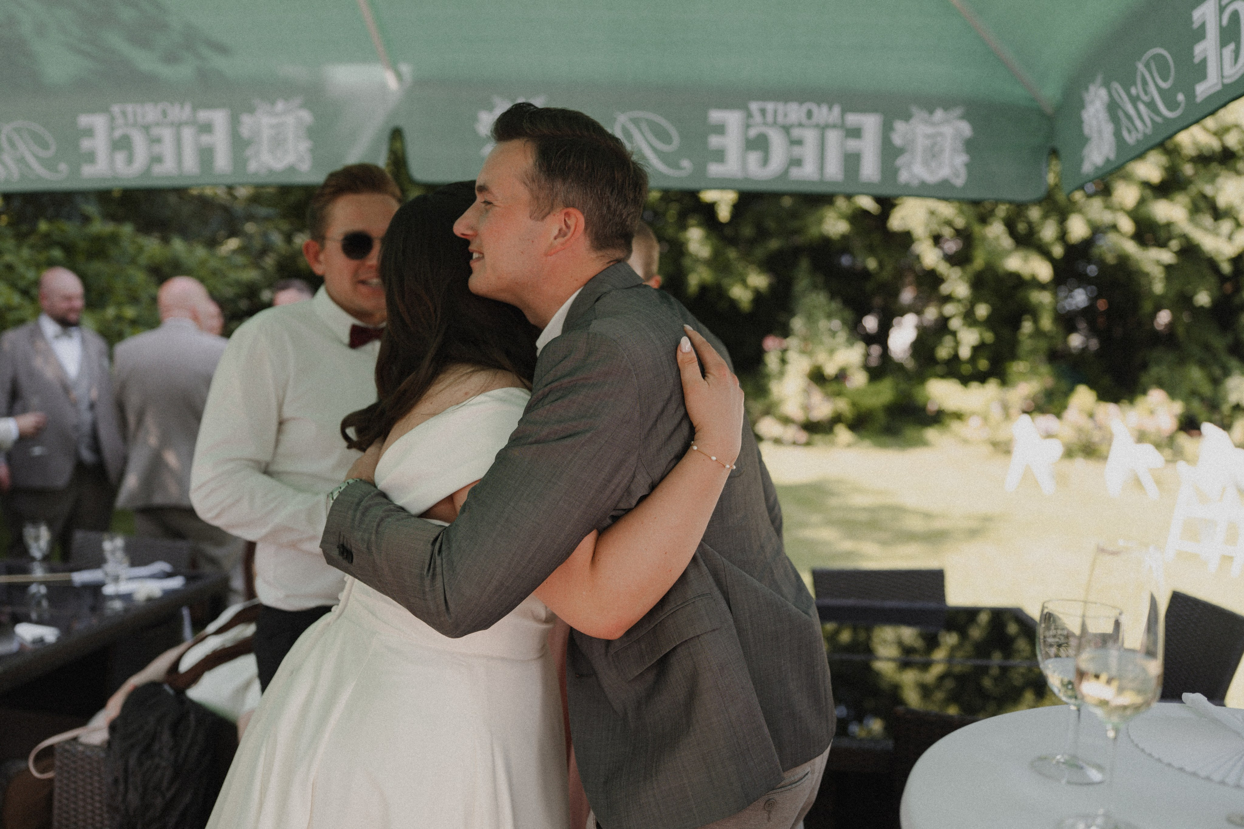 Jessica & Felix I Gesellschaft Harmonie Bochum. Hochzeitsfotografin Bochum | Halyna Reiche Fotografie NRW
