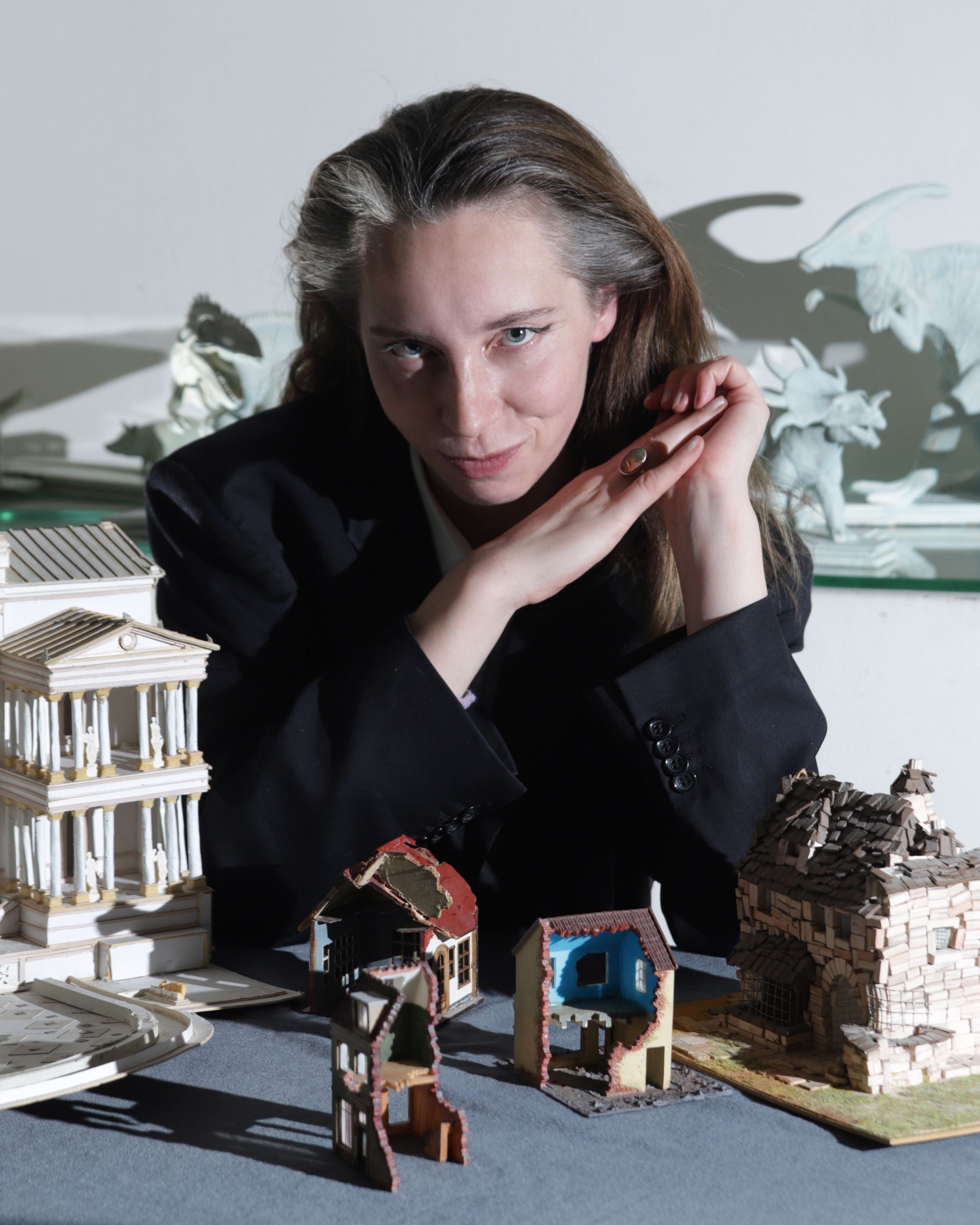 Artist portrait: Fedora. Sasha Chaika