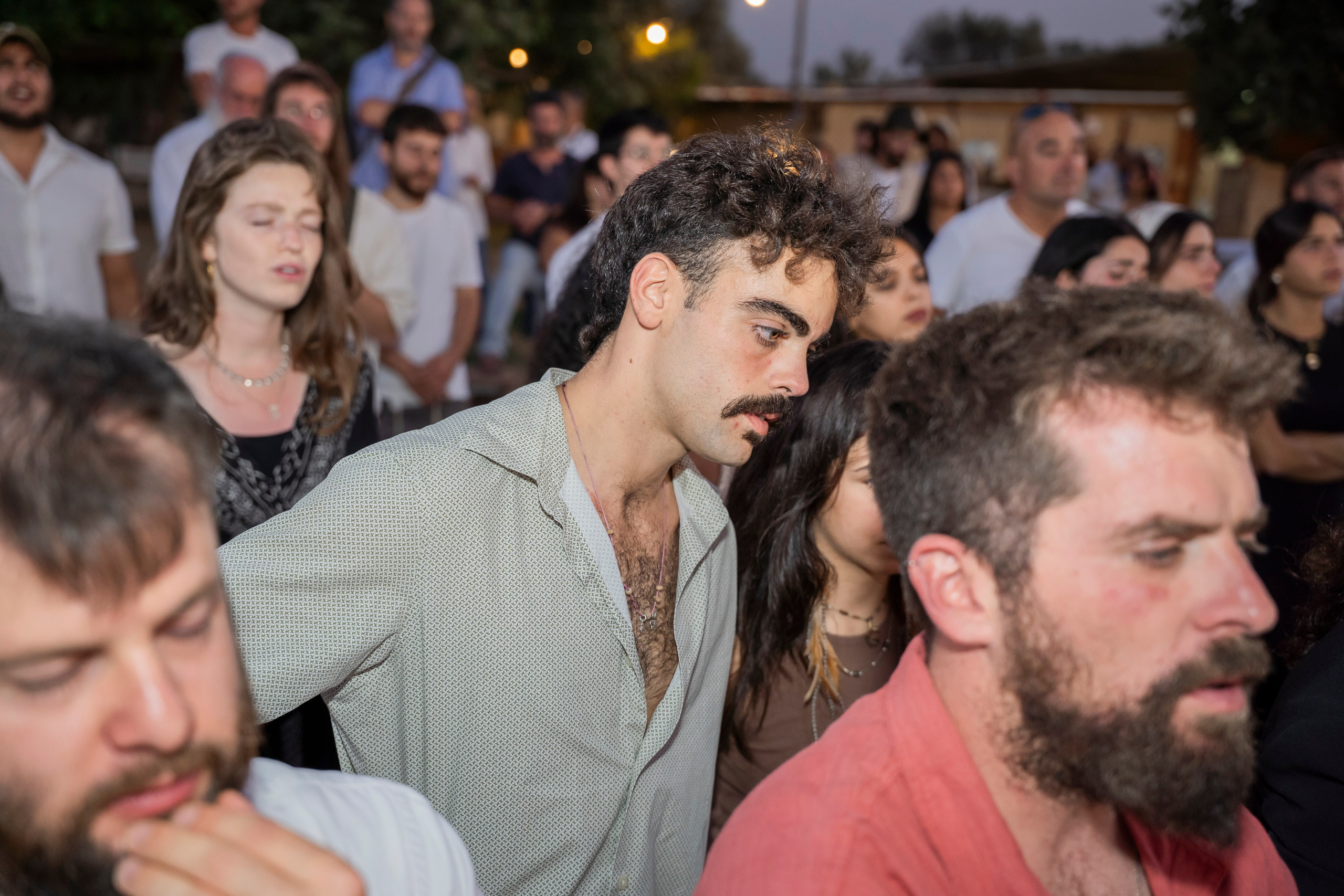 אביה ואחיה. יוסף מזרחי צילום חתונה, ברית וזוגיות. צלם מקצועי שאוהב להוציא אתכם הכי יפים ברגעים הכי מרגשים