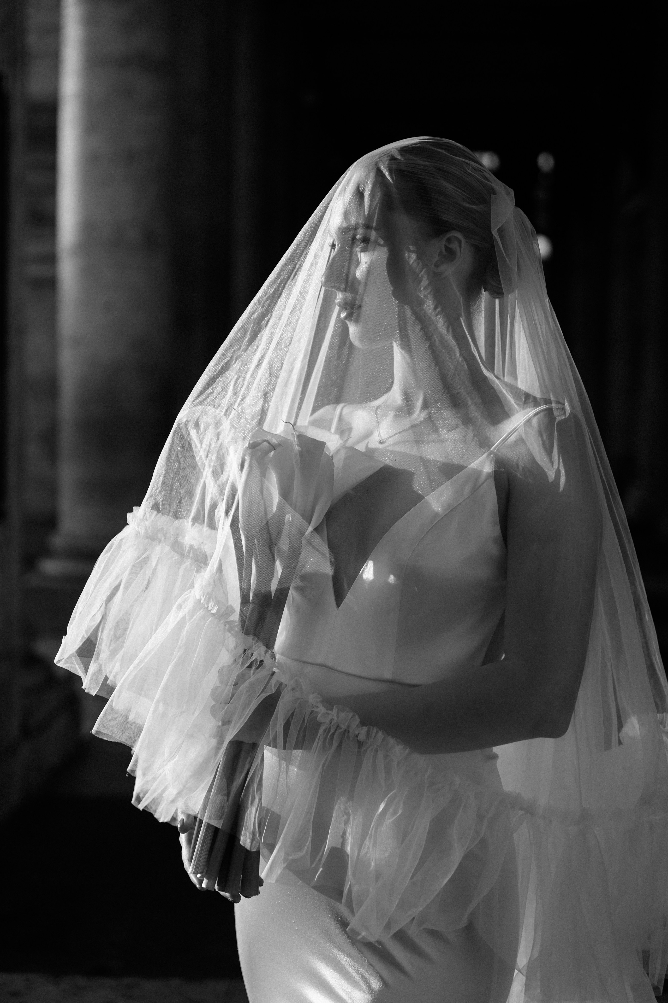 Elopement in Rome. Wedding Photographer Rome Tuscany Como Sicily Puglia Amalfy Italy- Oksana Savenchuk