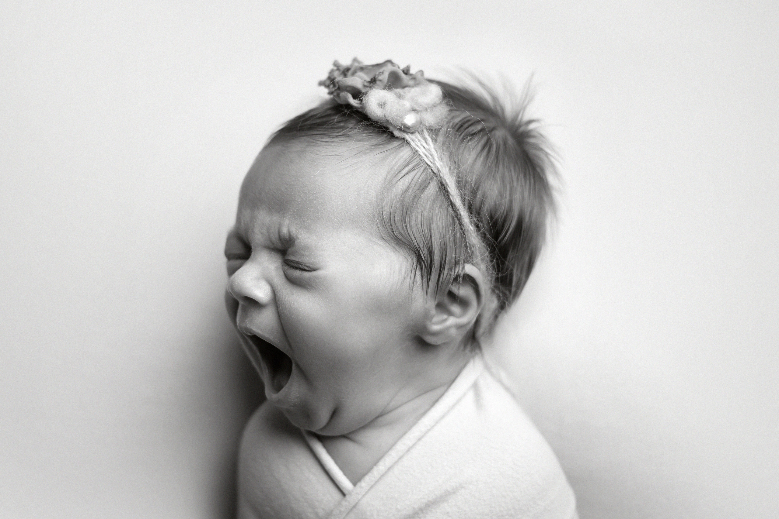 Vera 23 days. In-home newborn photography Raleigh & area Katya Kulikova