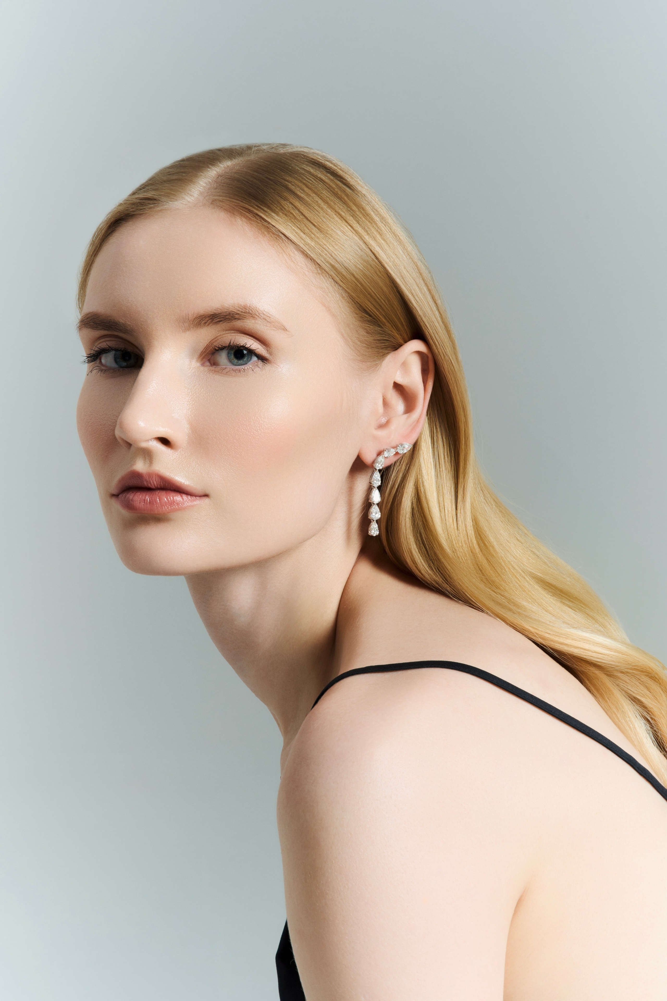 SOCIAL MEDIA CONTENT. Dubai photographer Anastasiia.dxb — portrait, fashion and brand photoshoots. Professional photographer for personal and commercial projects