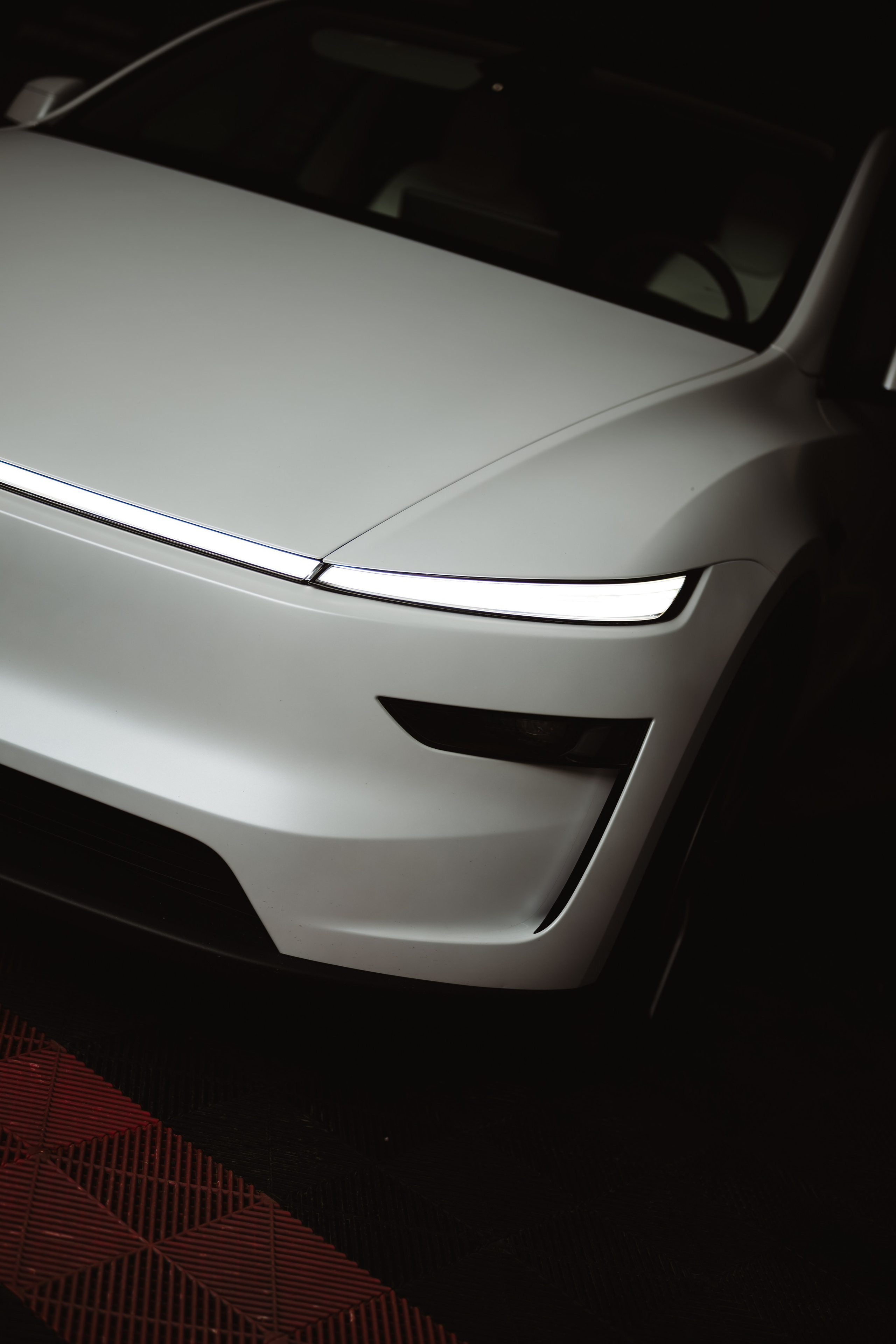 Tesla Model Y (PMC Detailing). Adrian Visovan - Fotograf Iasi