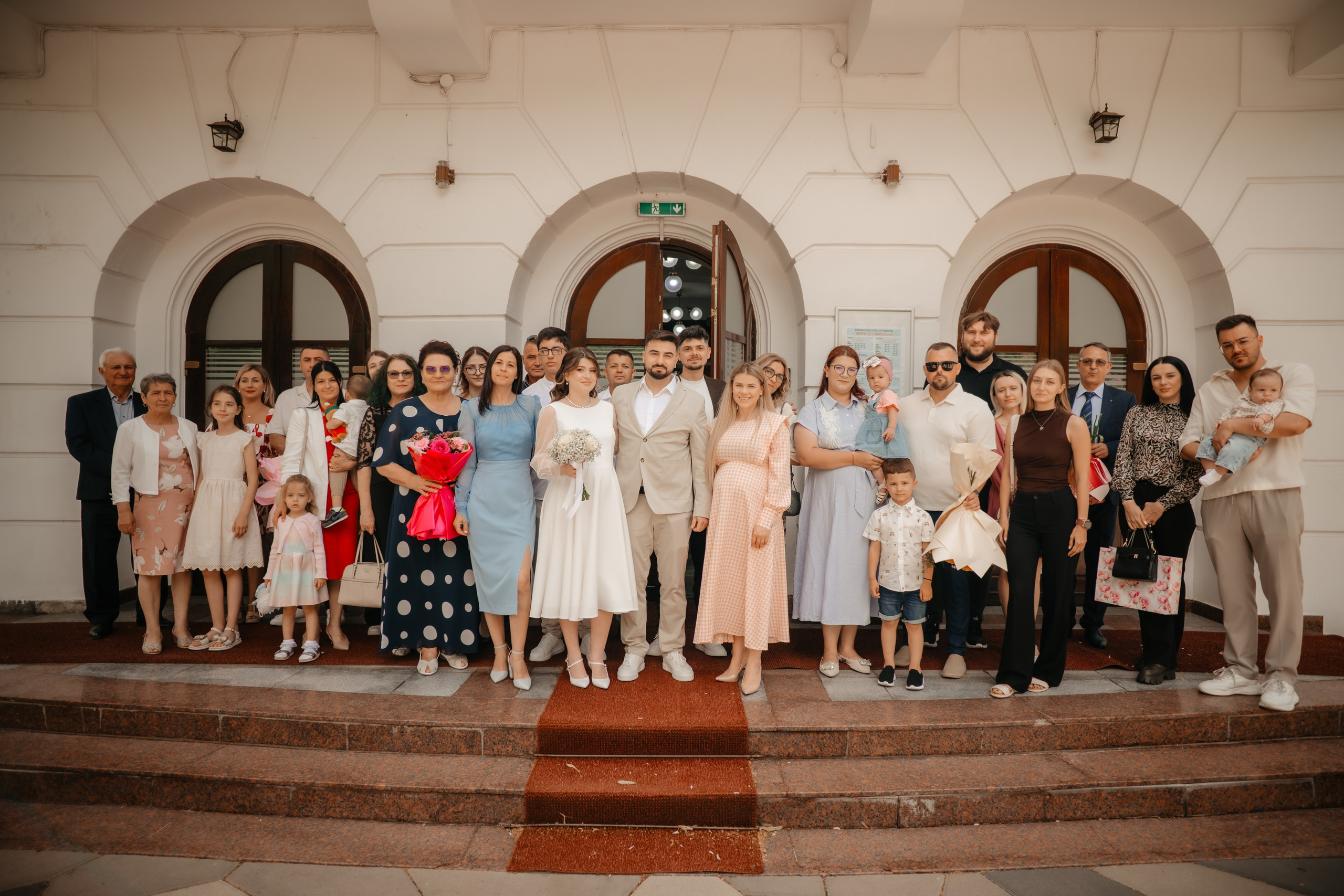 Roxana & Alin (Cununie Civilă). Adrian Visovan - Fotograf Iasi