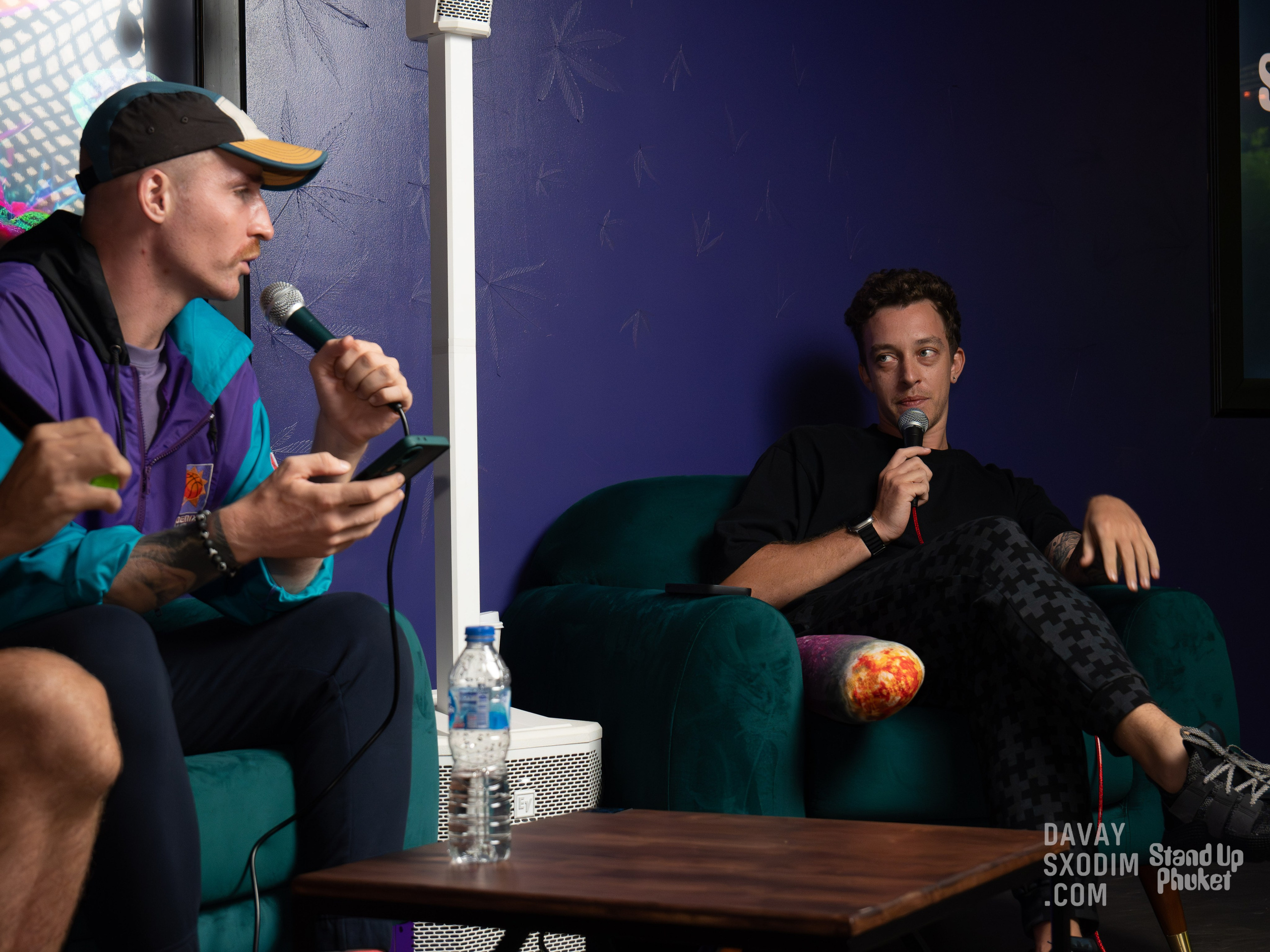 Standup-шоу «Тай-Болтай» | Фоторепортаж | Афиша | DAVAYSXODIM.com PHUKET. АФИША|ФОТОРЕПОРТАЖИ|ИВЕНТЫ|ПХУКЕТ