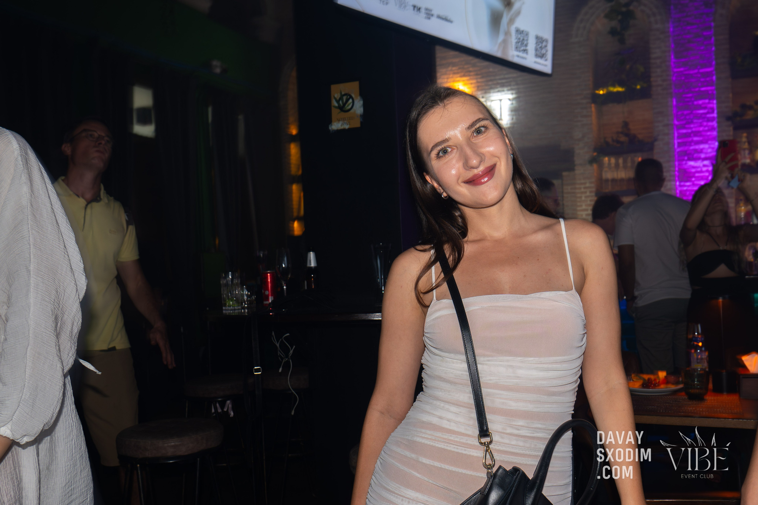 Вечеринка White Out | Фоторепортаж | Видеорепортаж | Афиша | DAVAYSXODIM.com PHUKET. АФИША|ФОТОРЕПОРТАЖИ|ИВЕНТЫ|ПХУКЕТ