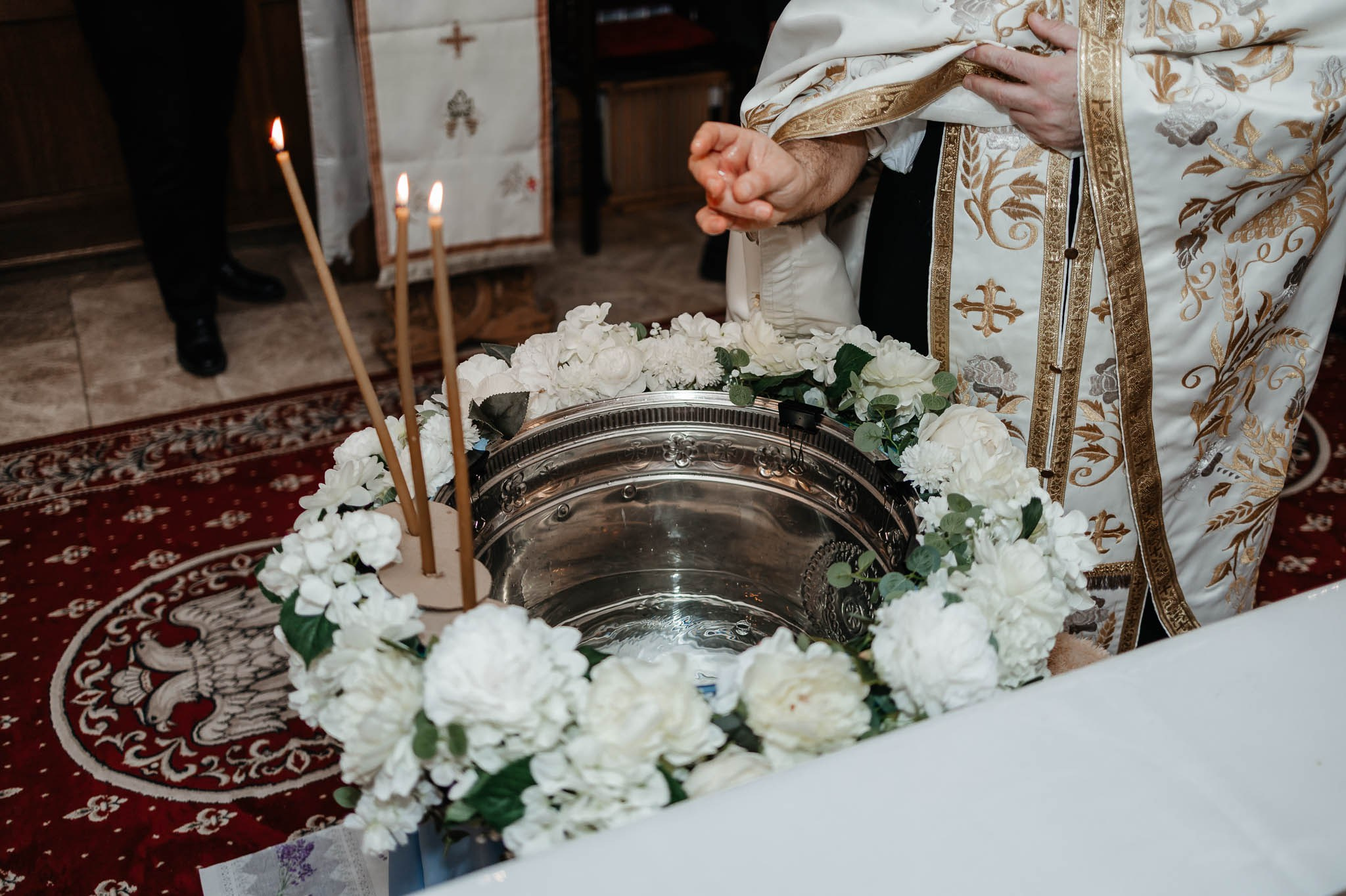 Matei-Ioan. FotoACTIV.ro - Imaginea ta contează