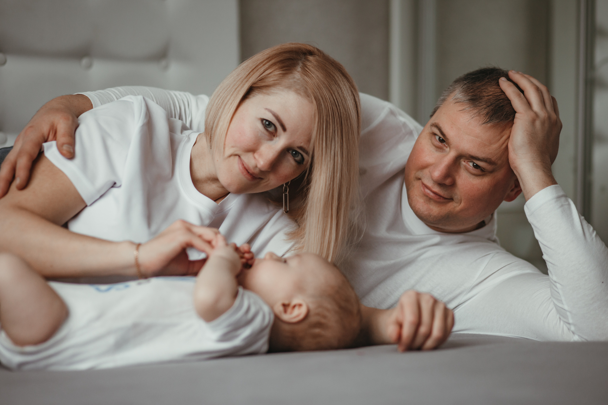 Alexa and Michail. Portrait family photographer in Berlin Elena Zakh