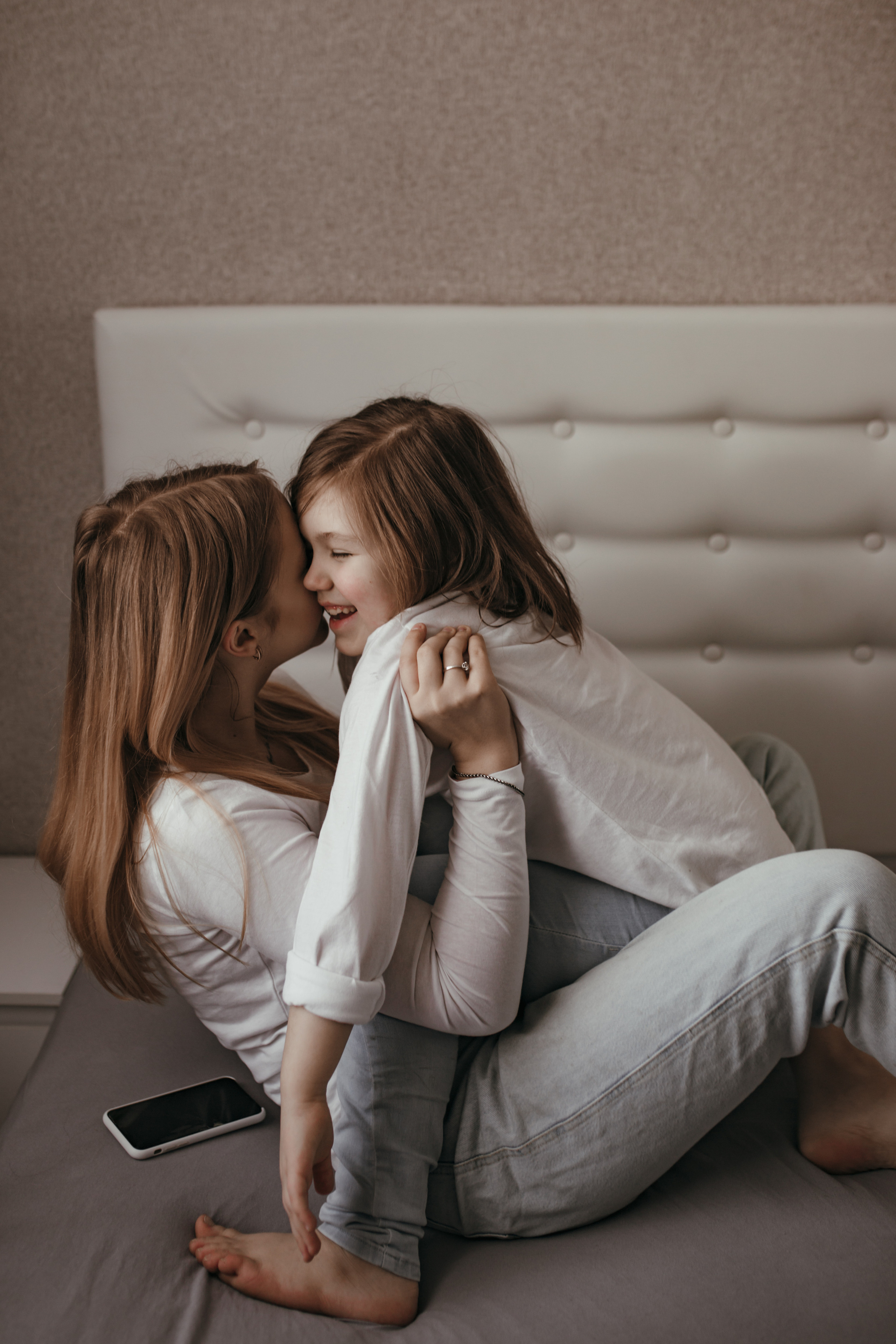 Alexa and Michail. Portrait family photographer in Berlin Elena Zakh