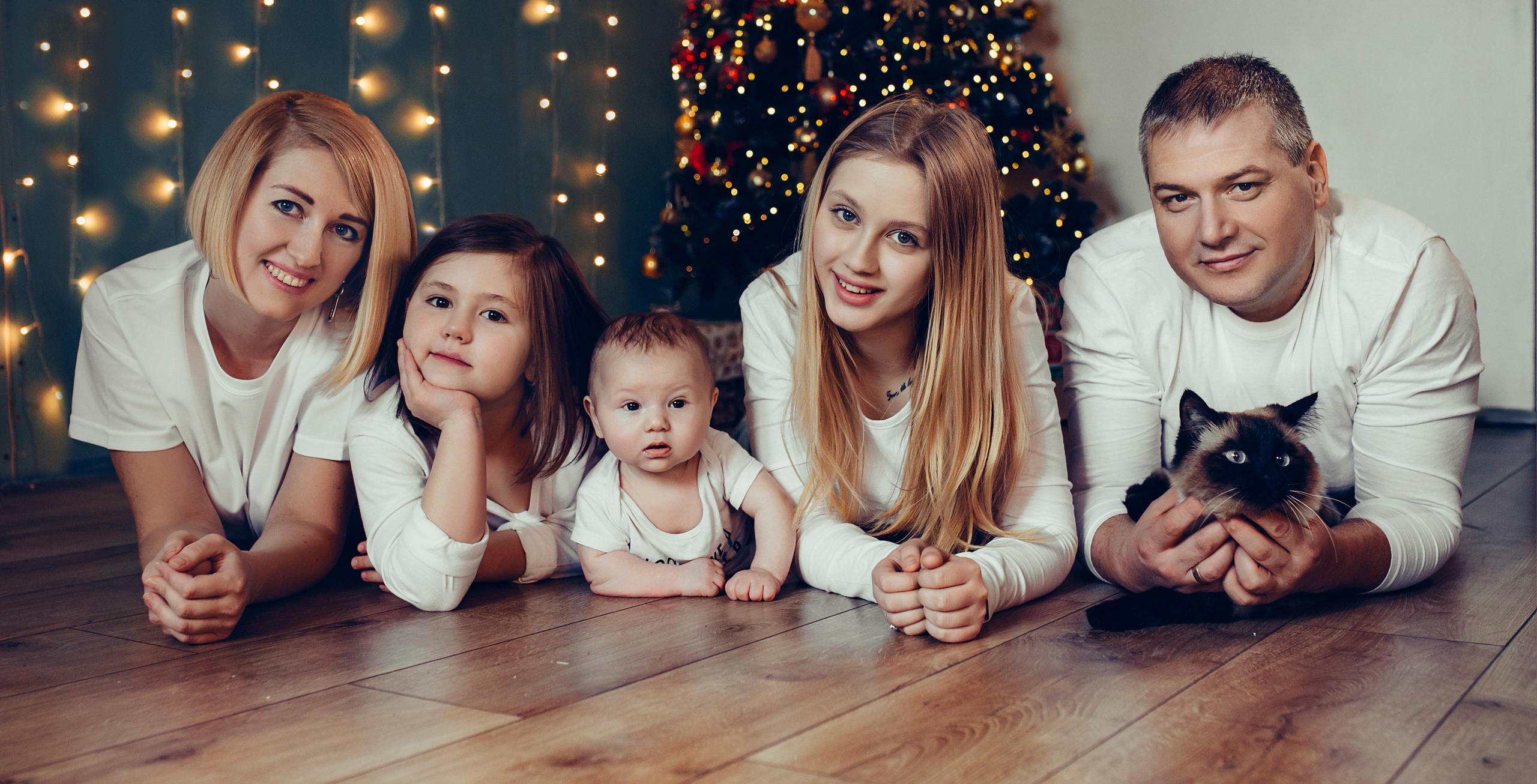 Alexa and Michail. Portrait family photographer in Berlin Elena Zakh