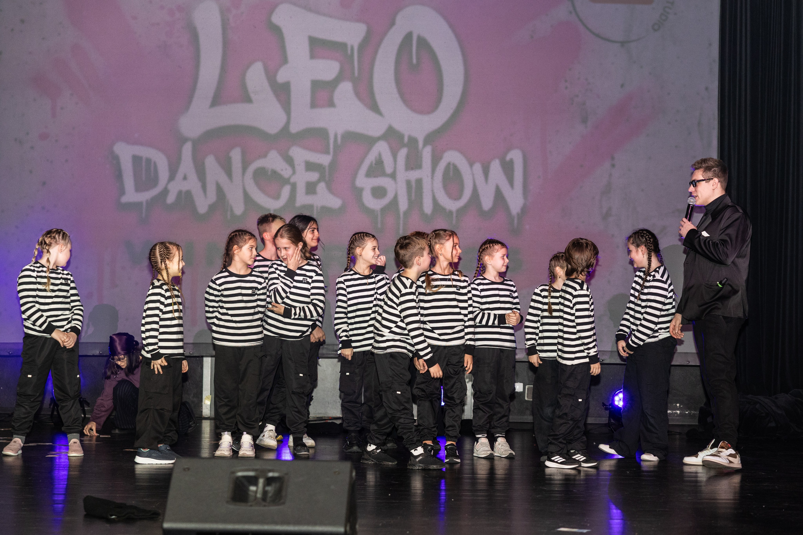 LEO DANCE SHOW WINTER 2025. Семейный и детский фотограф в Варшаве Мила Бобровская