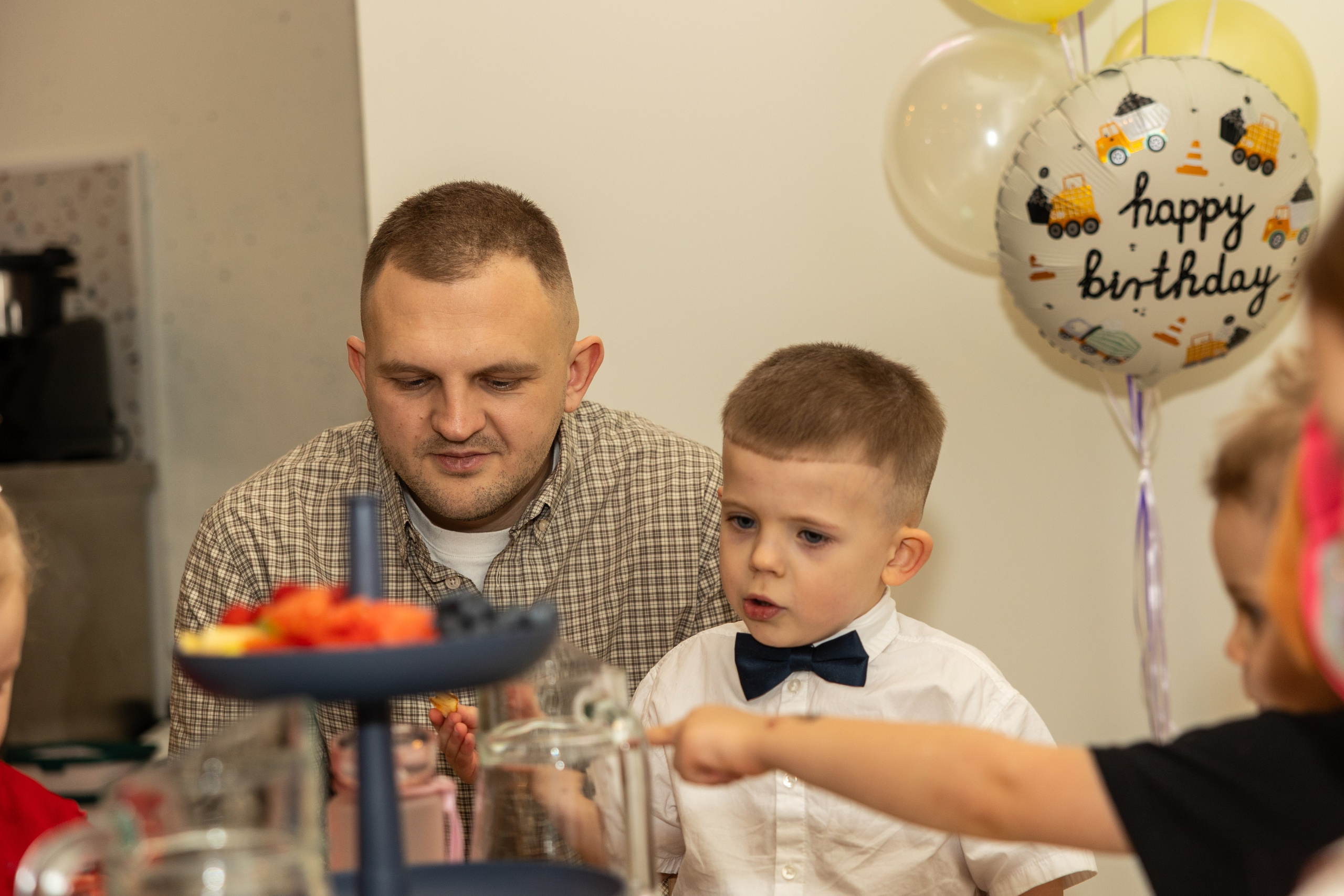 День рождения Артёма 24 января 2026 года. Семейный и детский фотограф в Варшаве Мила Бобровская