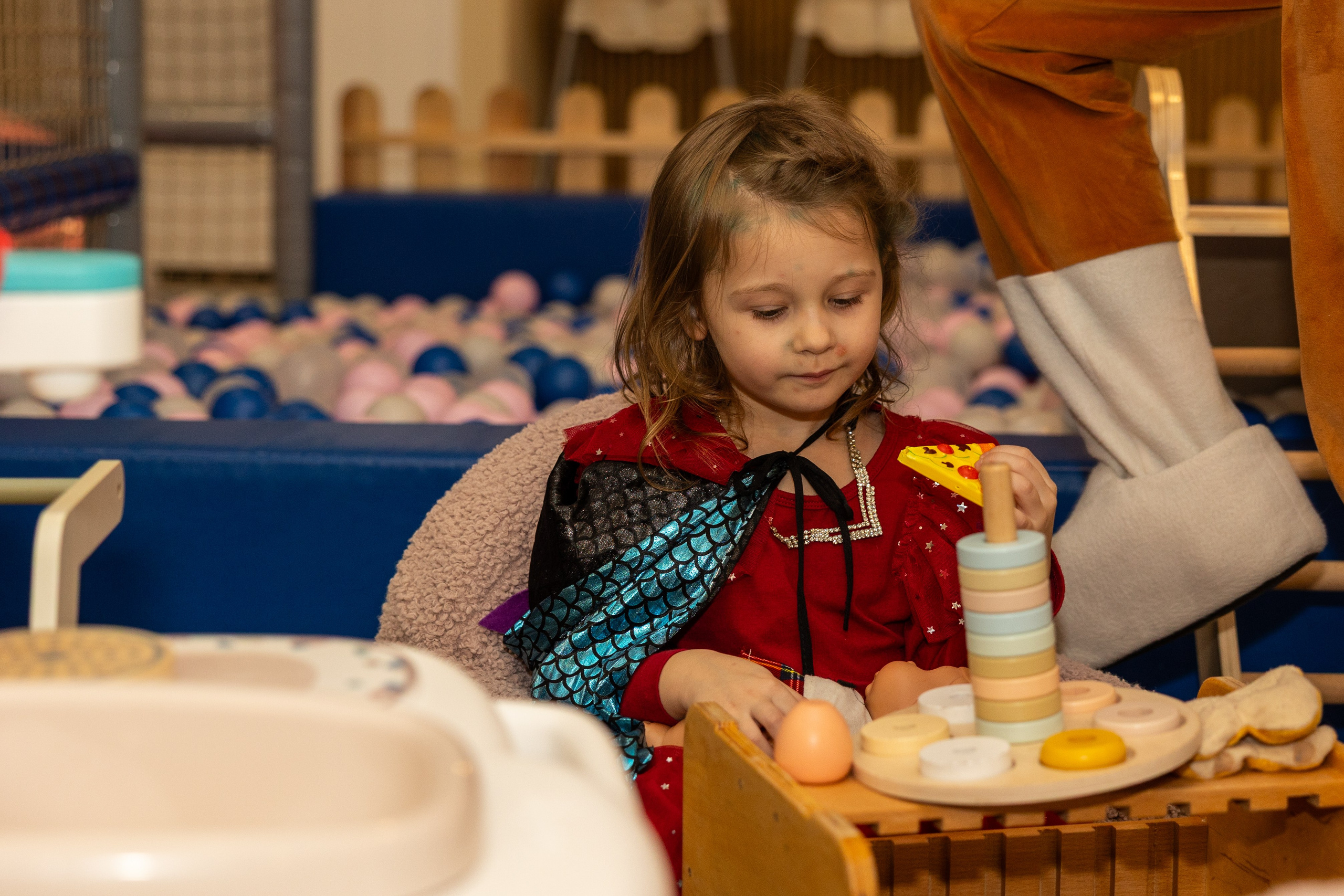 День рождения Артёма 24 января 2026 года. Семейный и детский фотограф в Варшаве Мила Бобровская