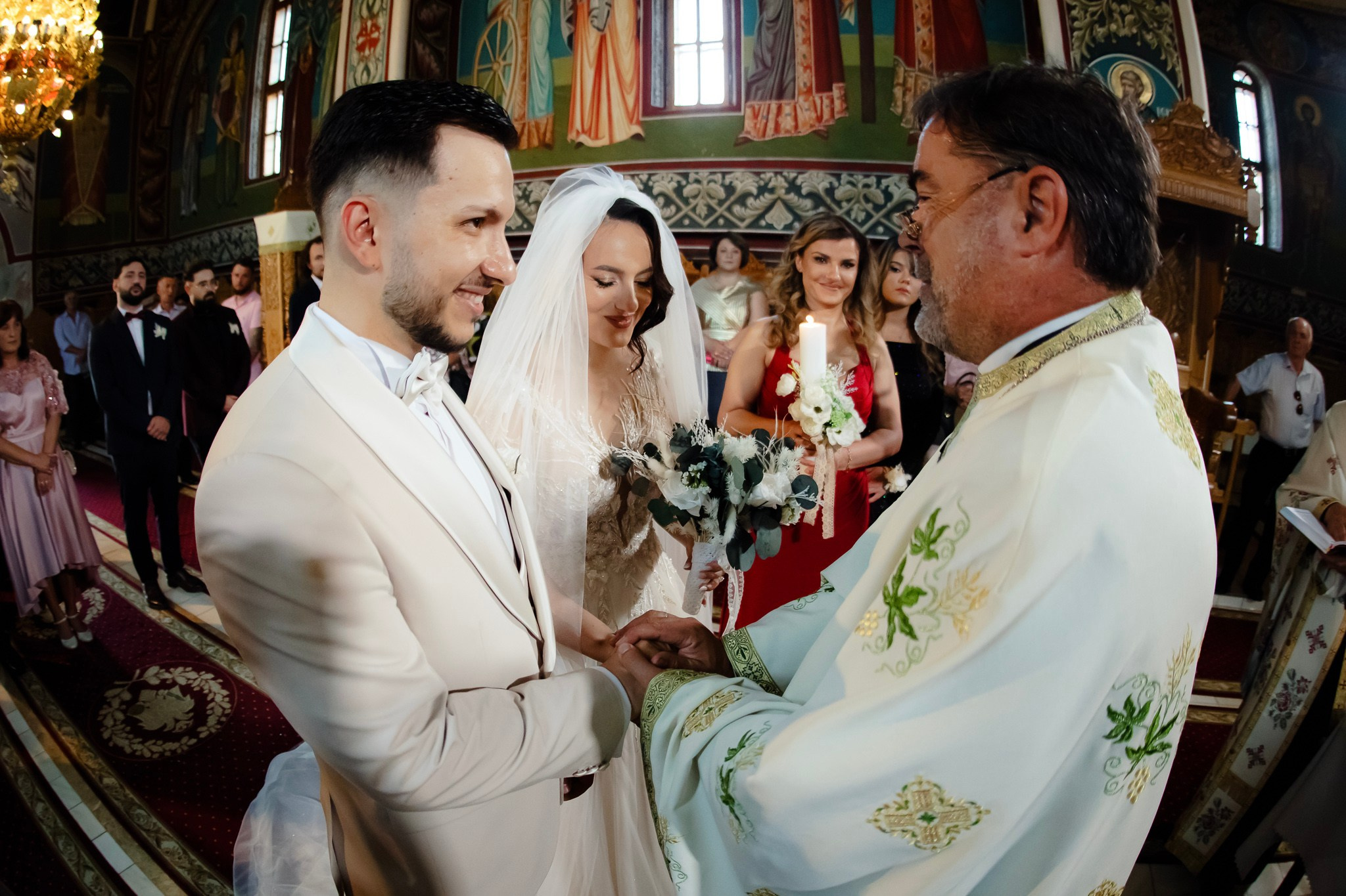 Ioana & Ionuț | Nuntă de poveste la Păstrăvăria Poiana din Mălini județul Suceava. Servicii foto-video profesionale, pentru momente de neuitat