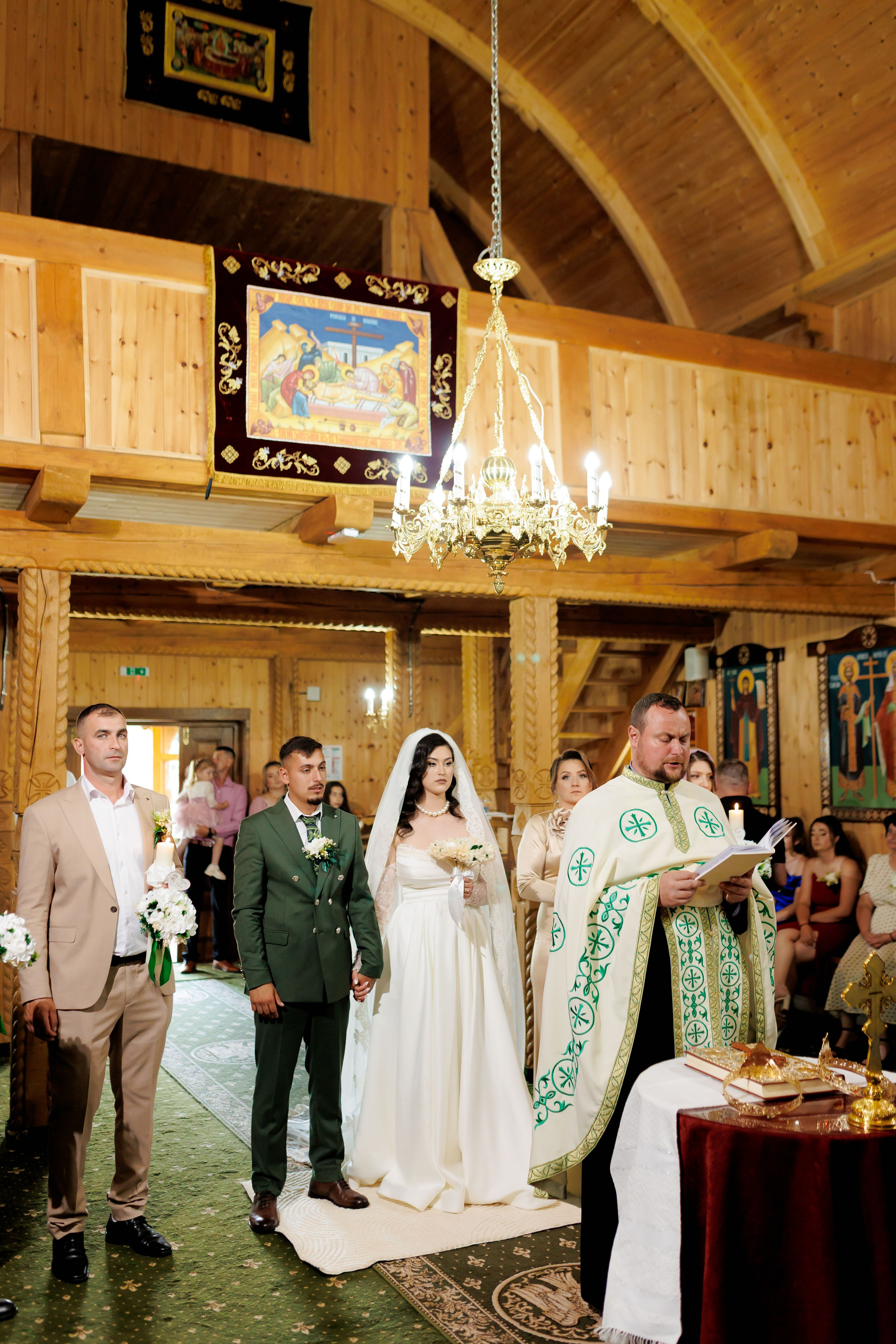 Nunta Nicoleta & Răzvan | Fotografie & Videografie Profesională. Servicii foto-video profesionale, pentru momente de neuitat