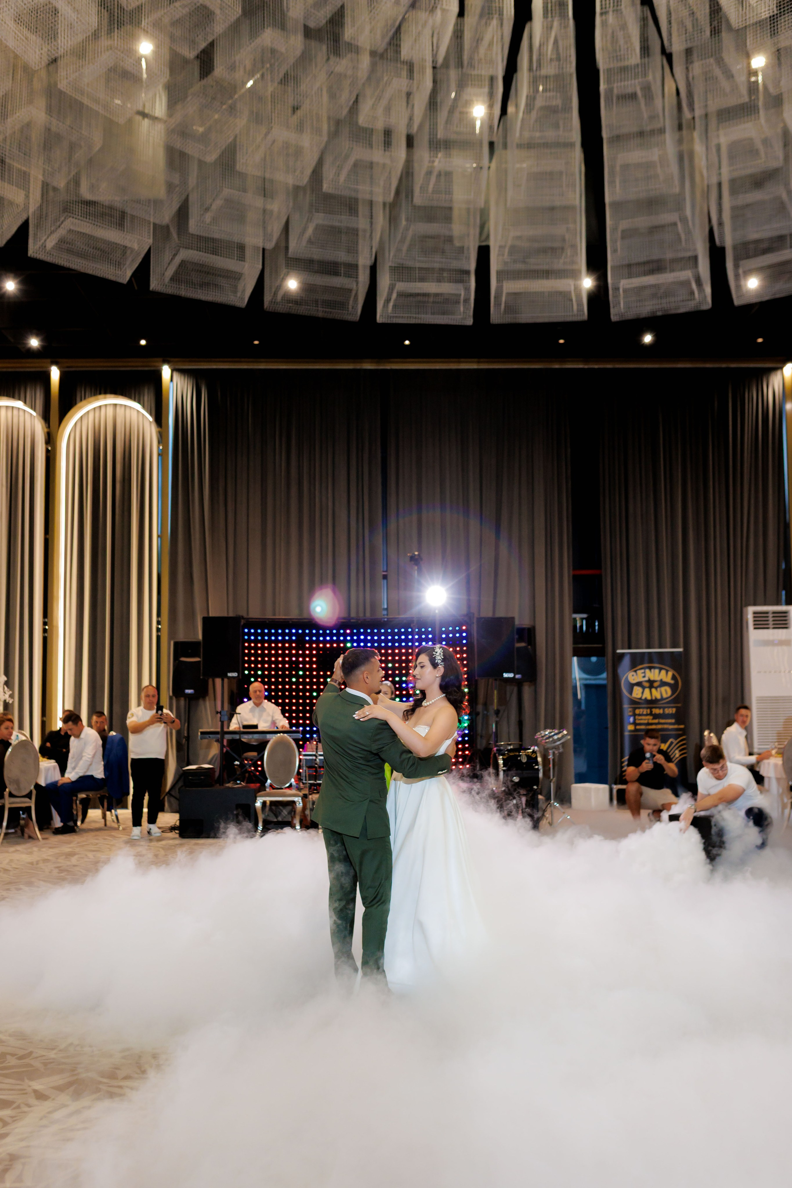 Nunta Nicoleta & Răzvan | Fotografie & Videografie Profesională. Servicii foto-video profesionale, pentru momente de neuitat