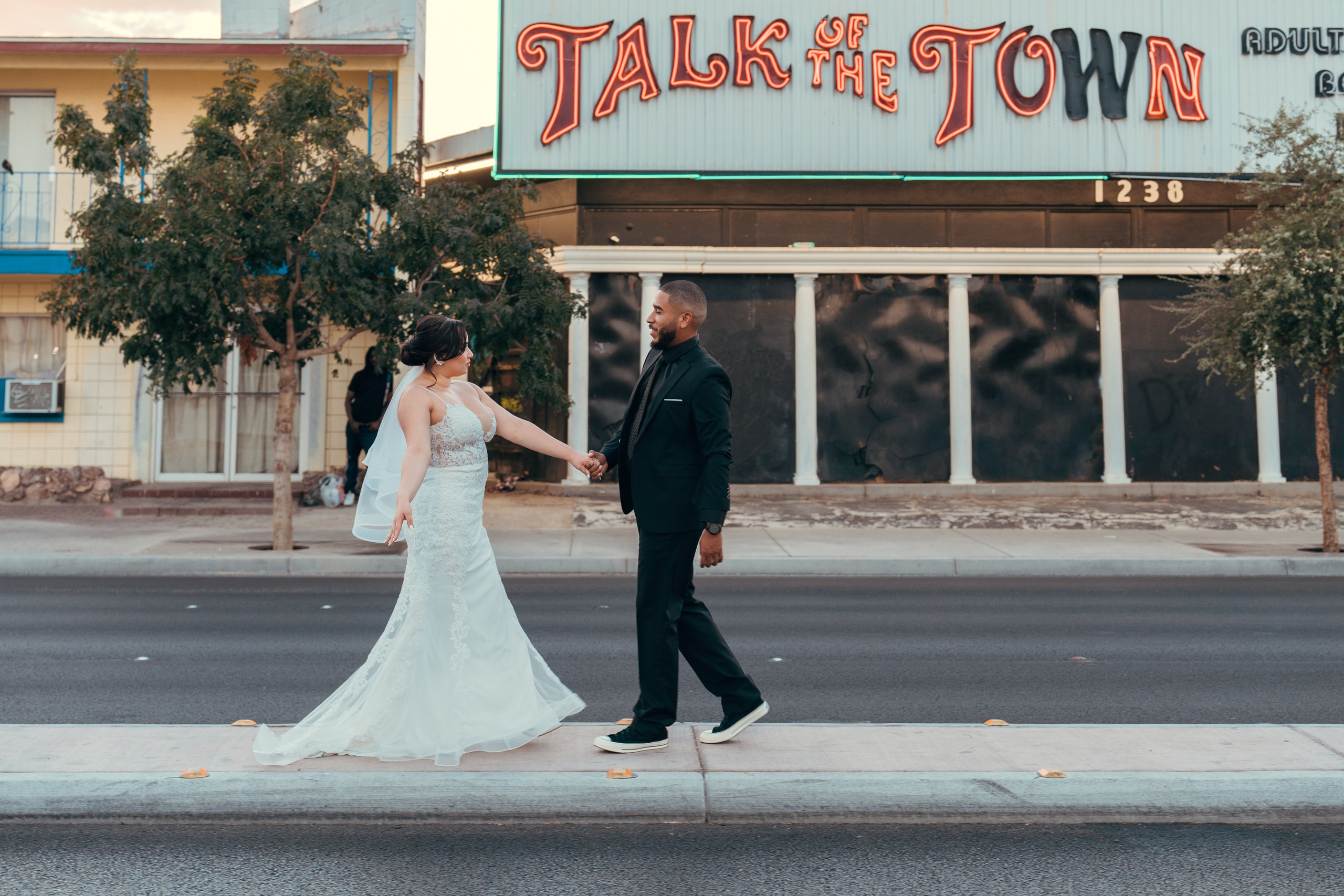 Diannel&David. Wedding & elopement photographer Viktoriya Kravtsov. Las Vegas