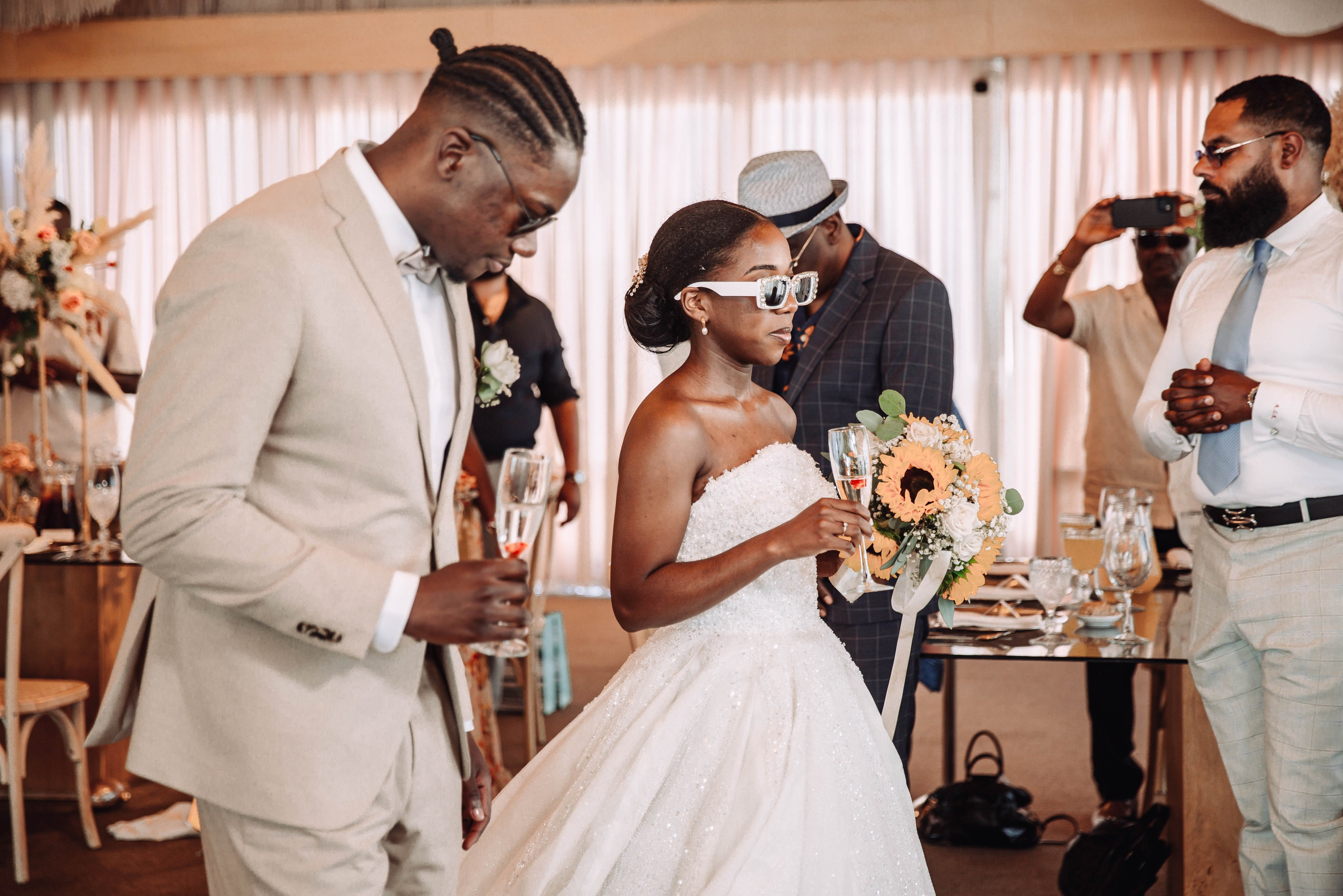 Kuselia & Kaleb. Fazemos o seu casamento ser lembrado por gerações