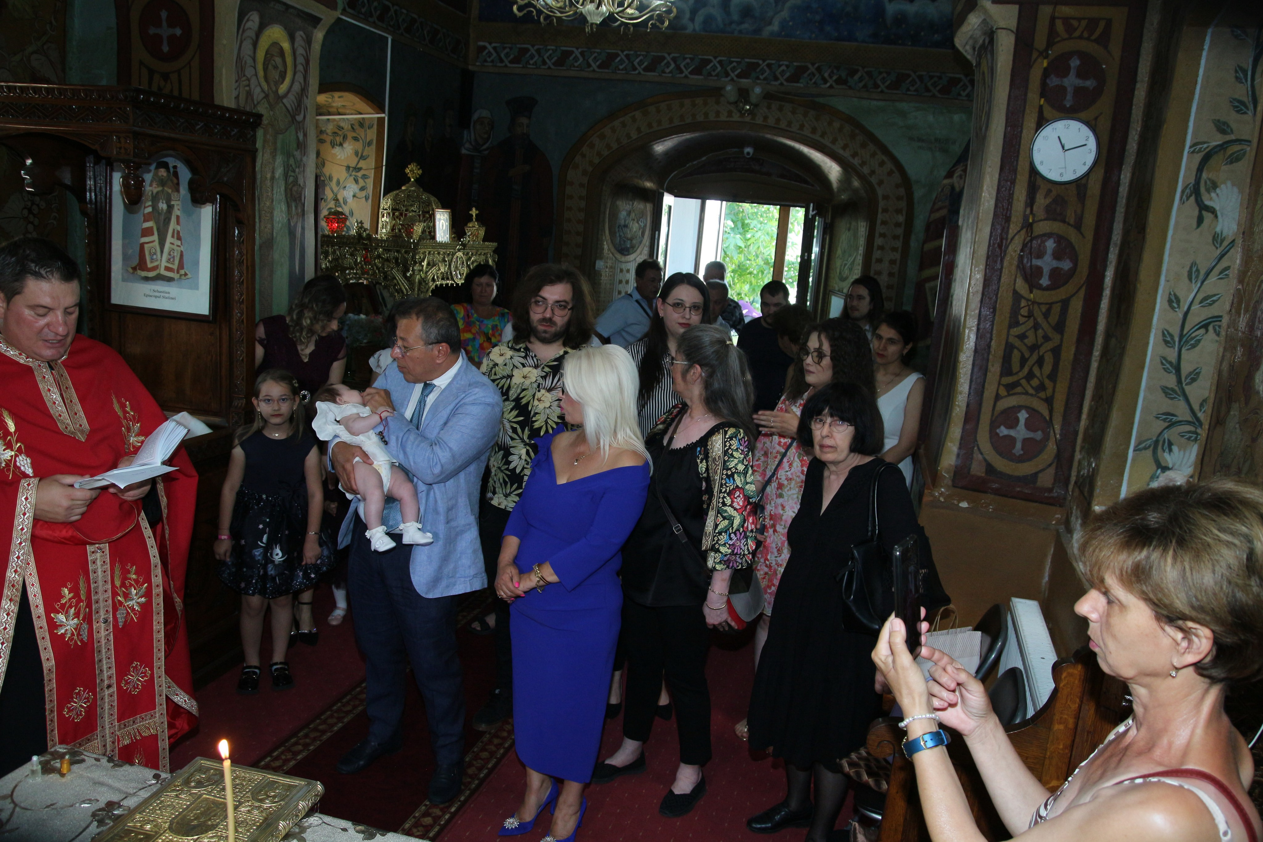 BYZO MEDIA. PETRU BYZO - family and children photographer in ROMANIA