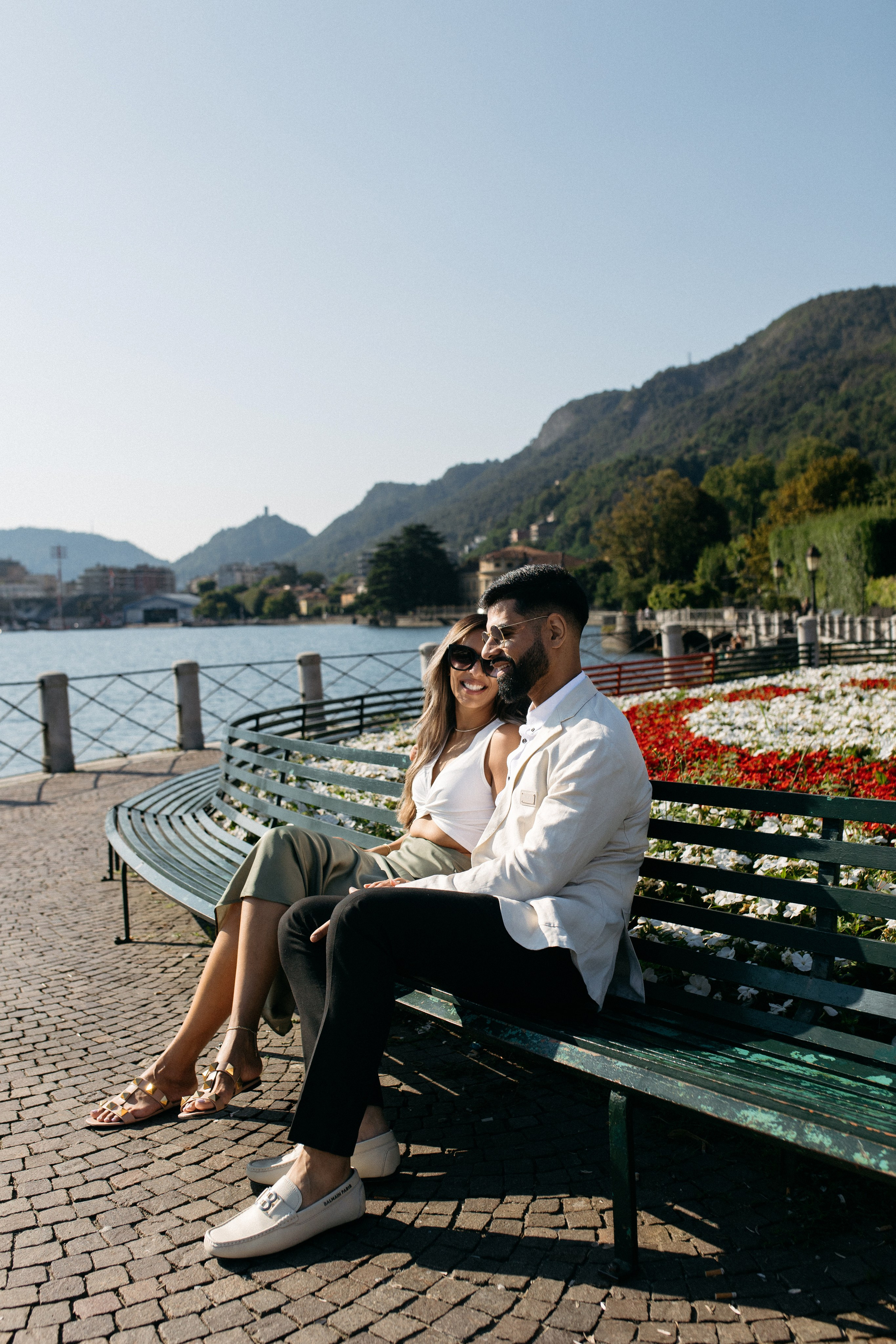 She said yes 💍. Wedding photographer in Italy