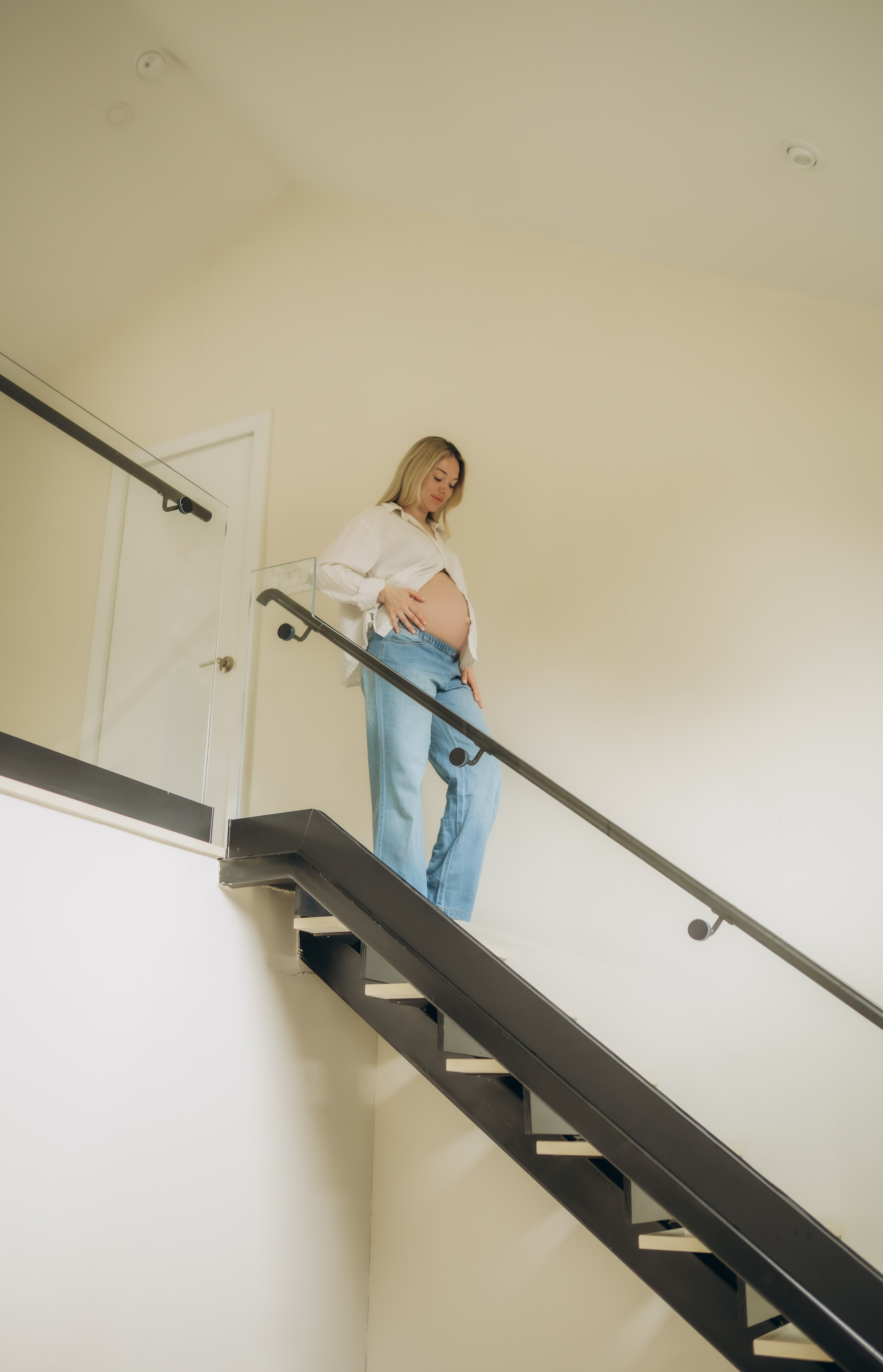 Maternity. Lifestyle Family Photographer in Pennsylvania