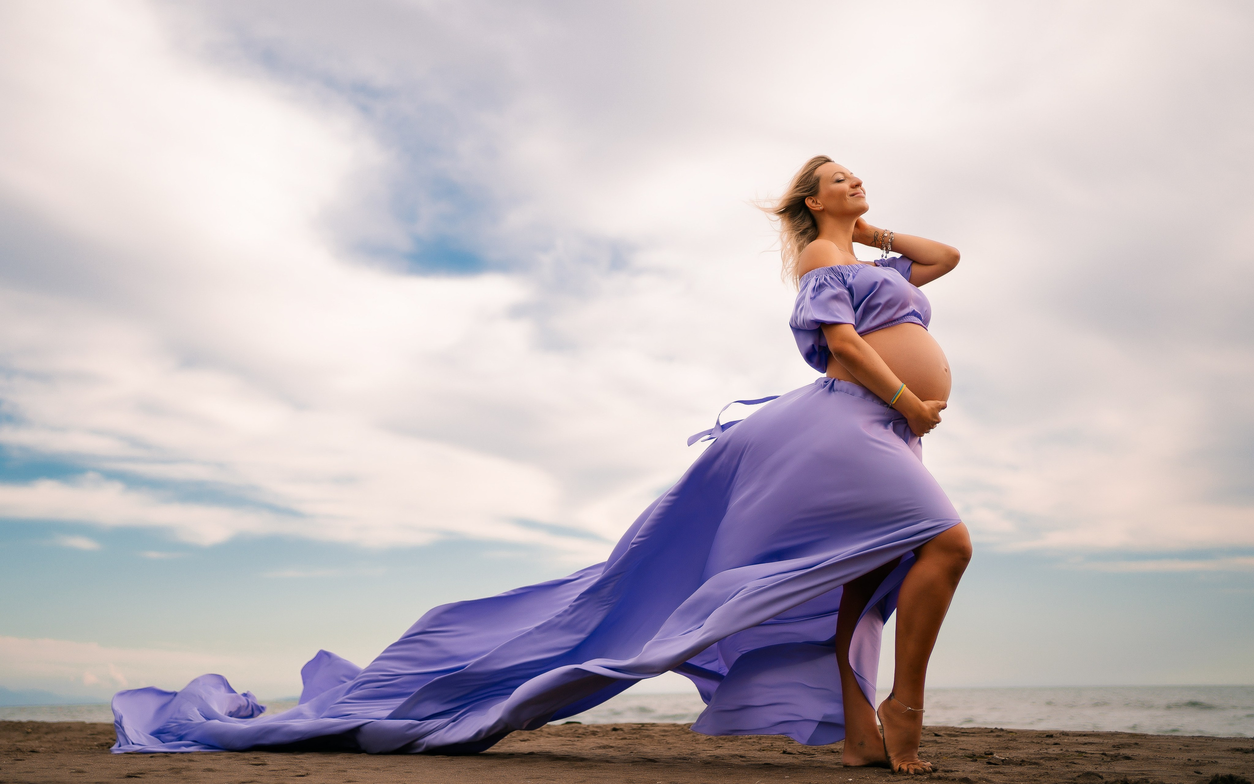 PREGNANCY. Montenegro photographer and videographer