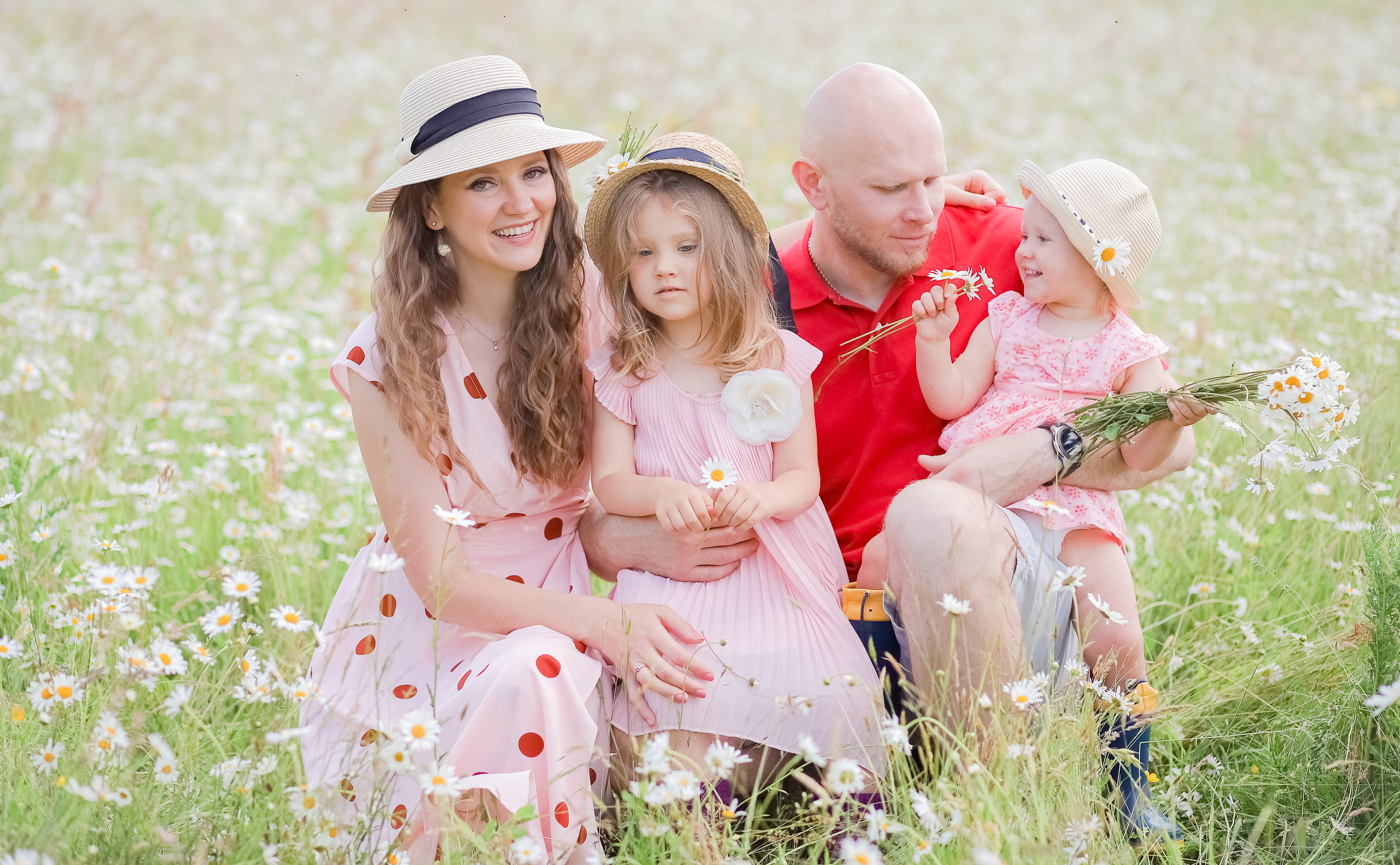 Daisies. Family & children’s photographer in Herts & West London Iryna Blair