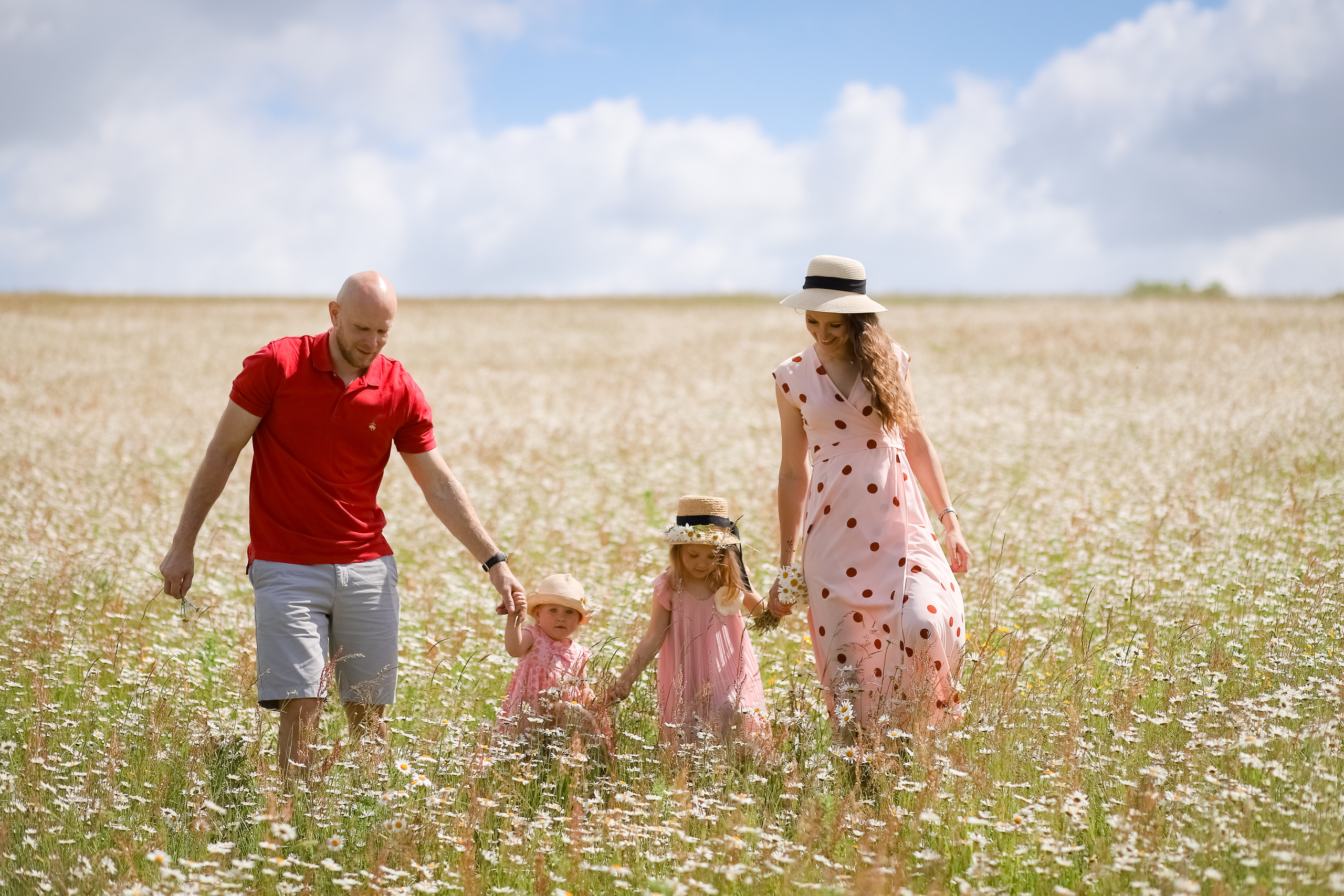 Family & children’s photographer in Herts & West London Iryna Blair