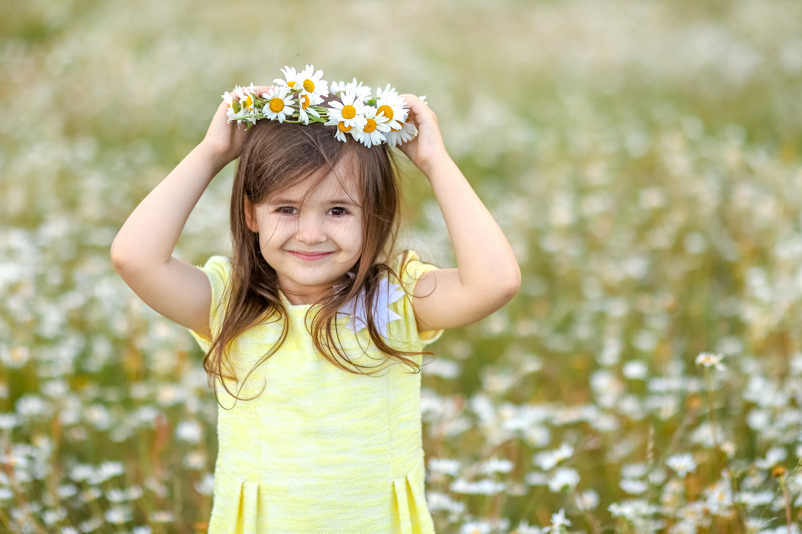 Daisies. Family & children’s photographer in Herts & West London Iryna Blair