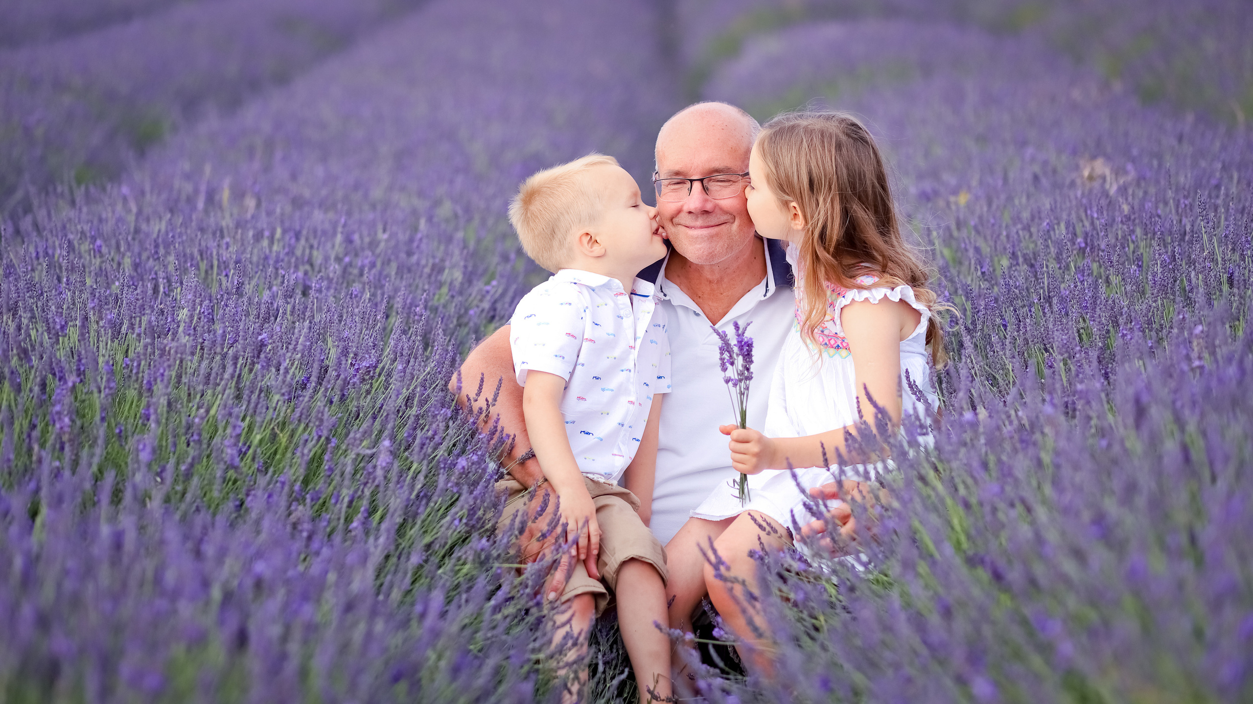Lavender. Family & children’s photographer in Herts & West London Iryna Blair
