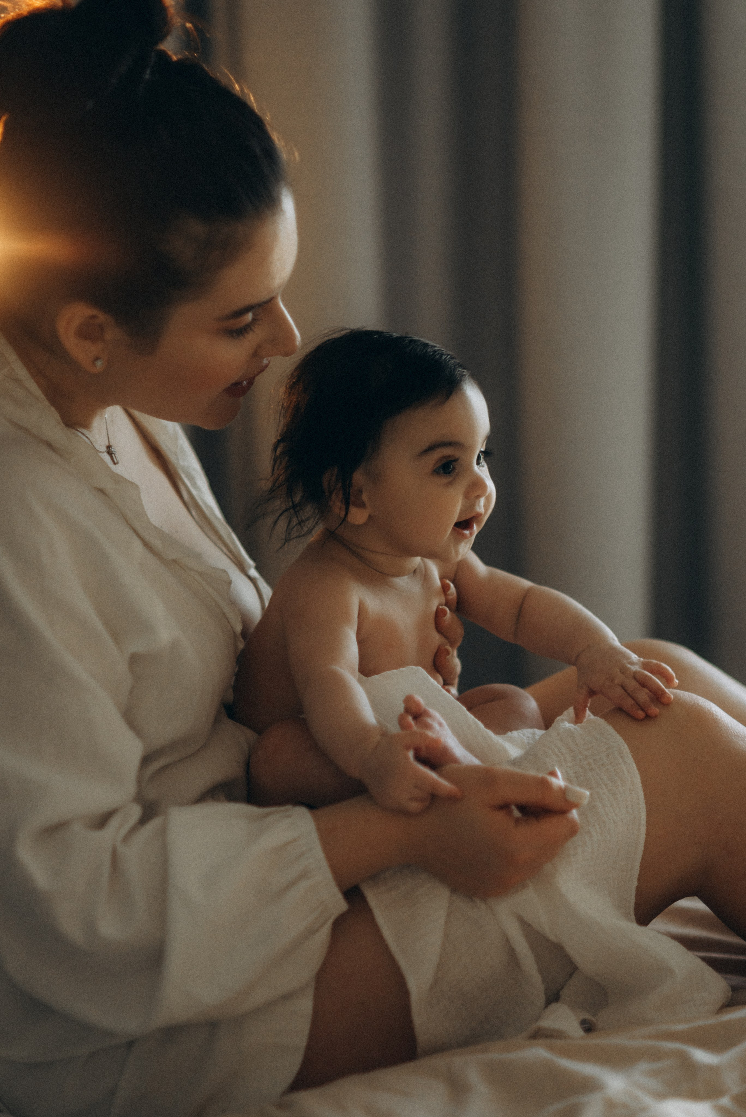 СЬЕМКА МАТЕРИНСТВА. Сімейний фотограф Лейпциг, Німеччина