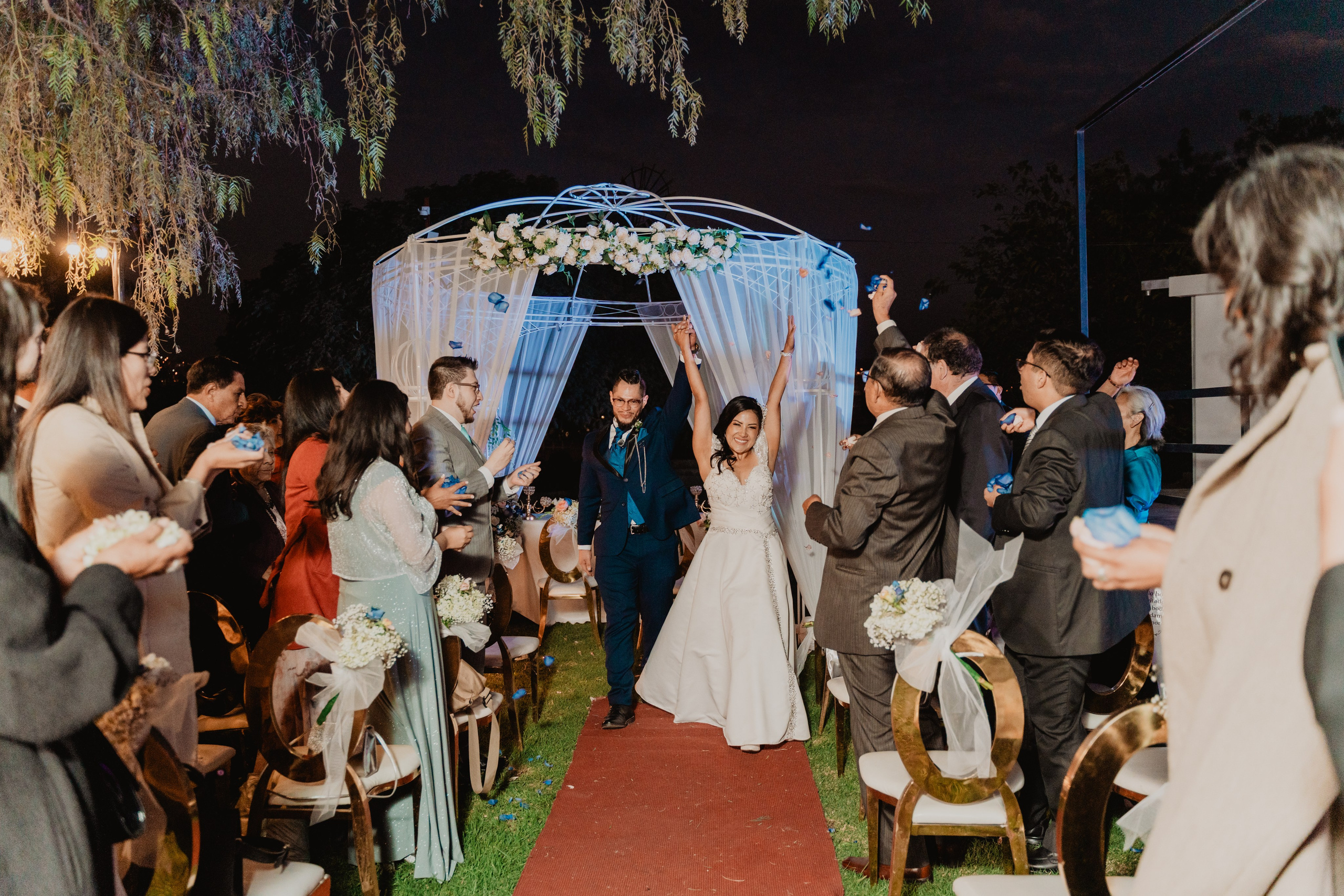GABRIELA + JORGE | BODA CIVIL RELIGIOSA. Studio KVTA | Fotografía y Video de Bodas en Arequipa