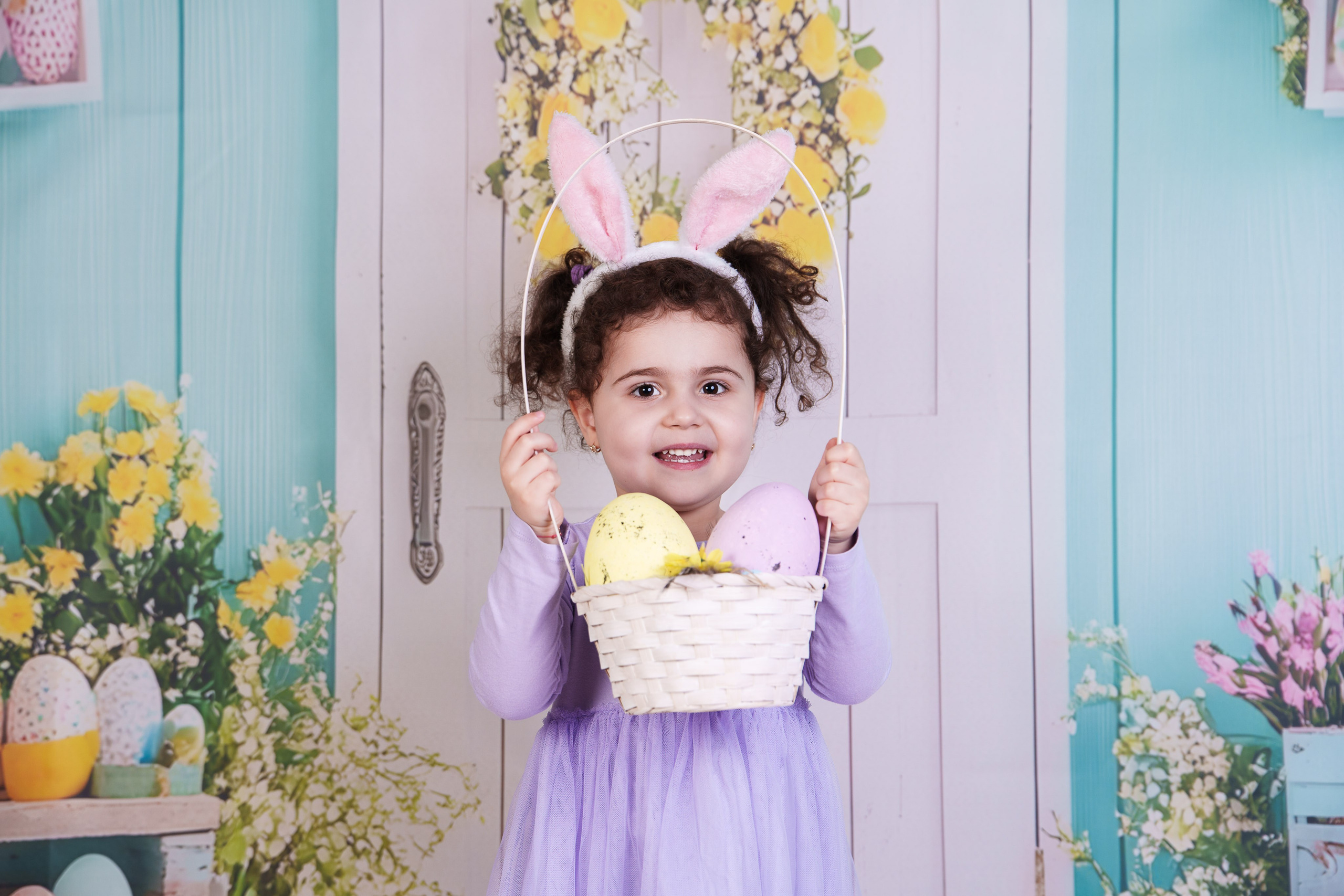 Sedinta foto Paste - Gradinita Miniterra. Liviu Andrei - Fotograf