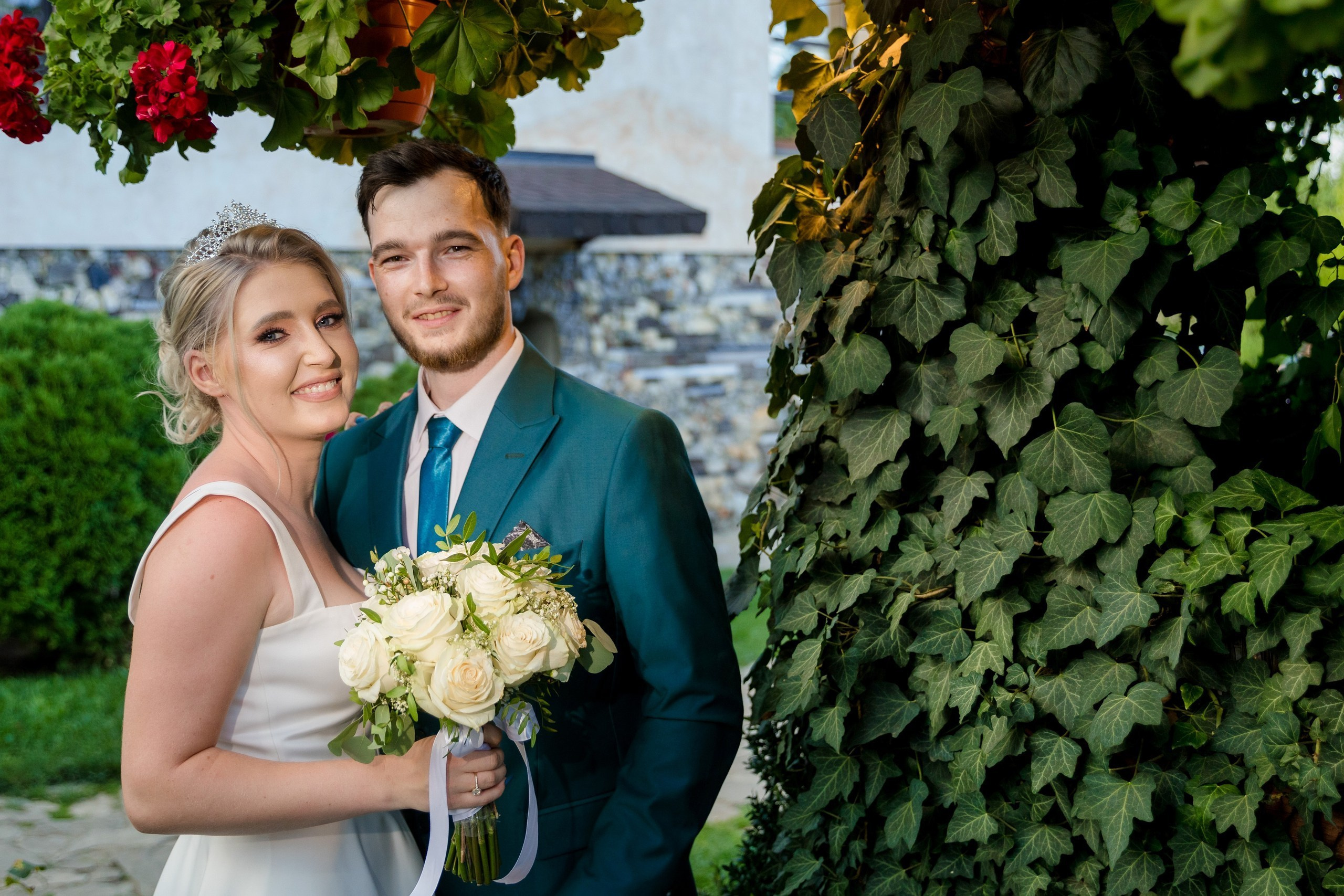 Mircea & Ioana – Stare Civilă la Conacul Zăicești, Botoșani | Cadre Elegante și Emoții Adevărate