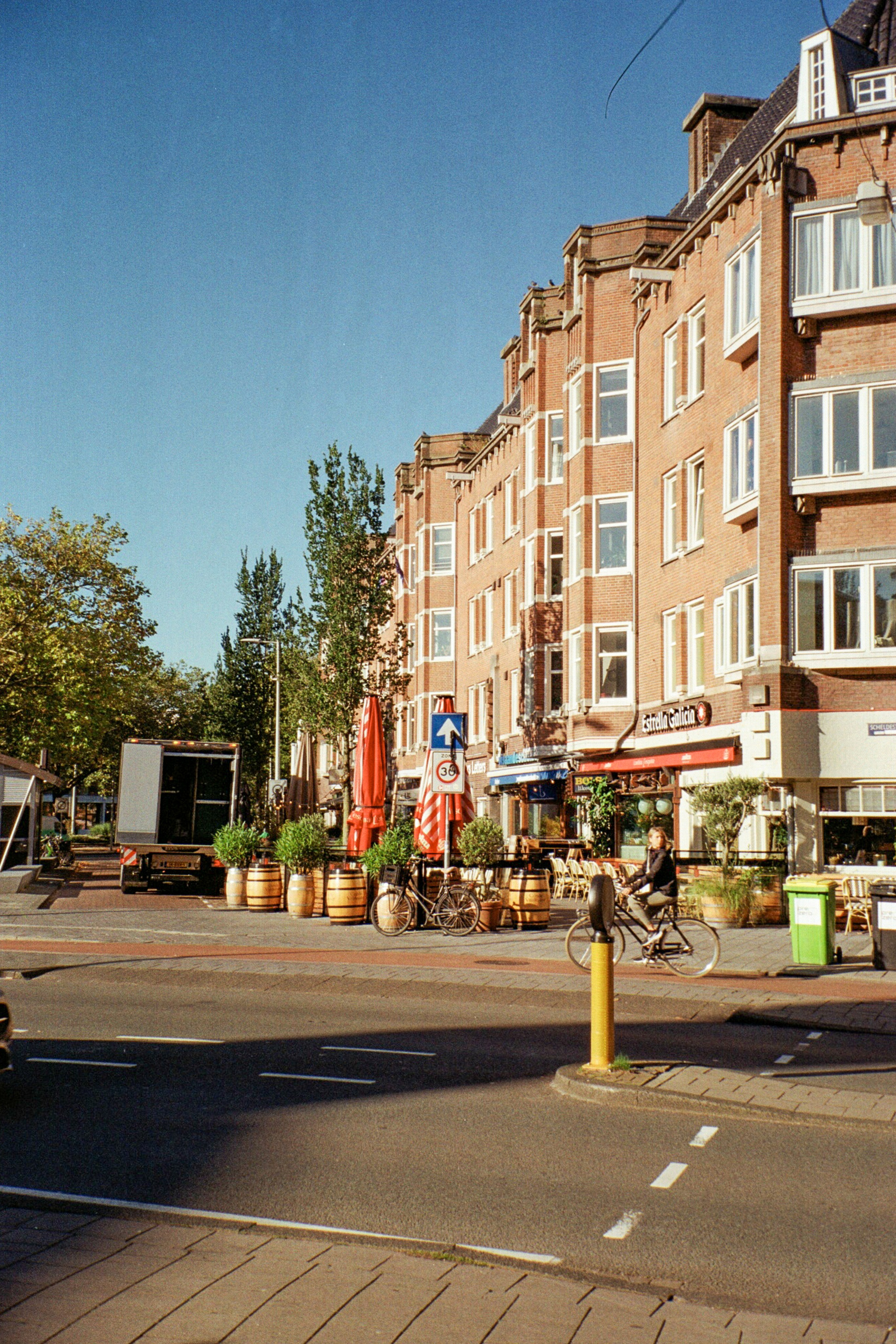 Amsterdam Analog 2024. Photography and Videography in Lisbon — Júlio da Silva