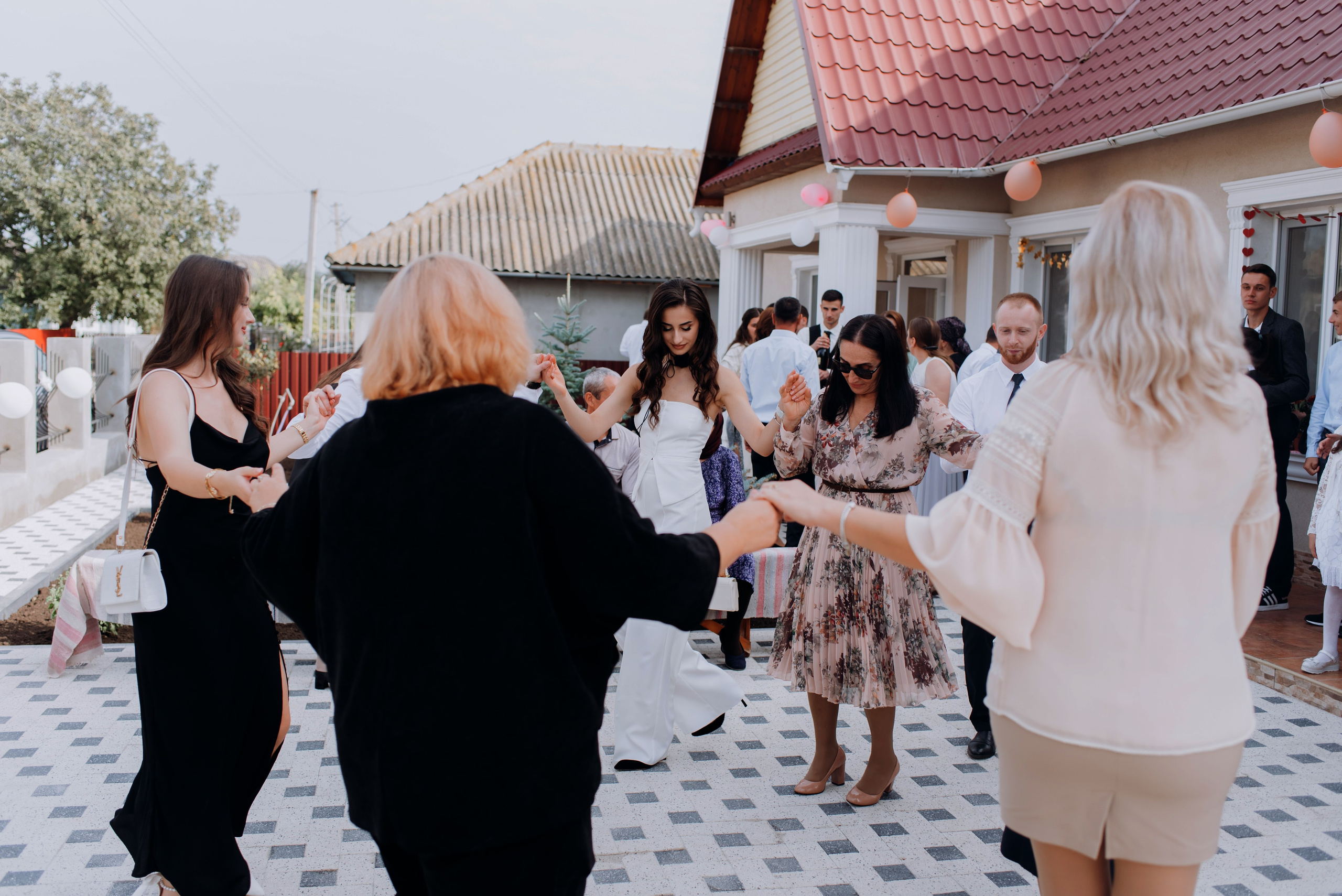 Wedding Dina & Vasili. Wedding photographer from Moldova Alexey Chipchiu