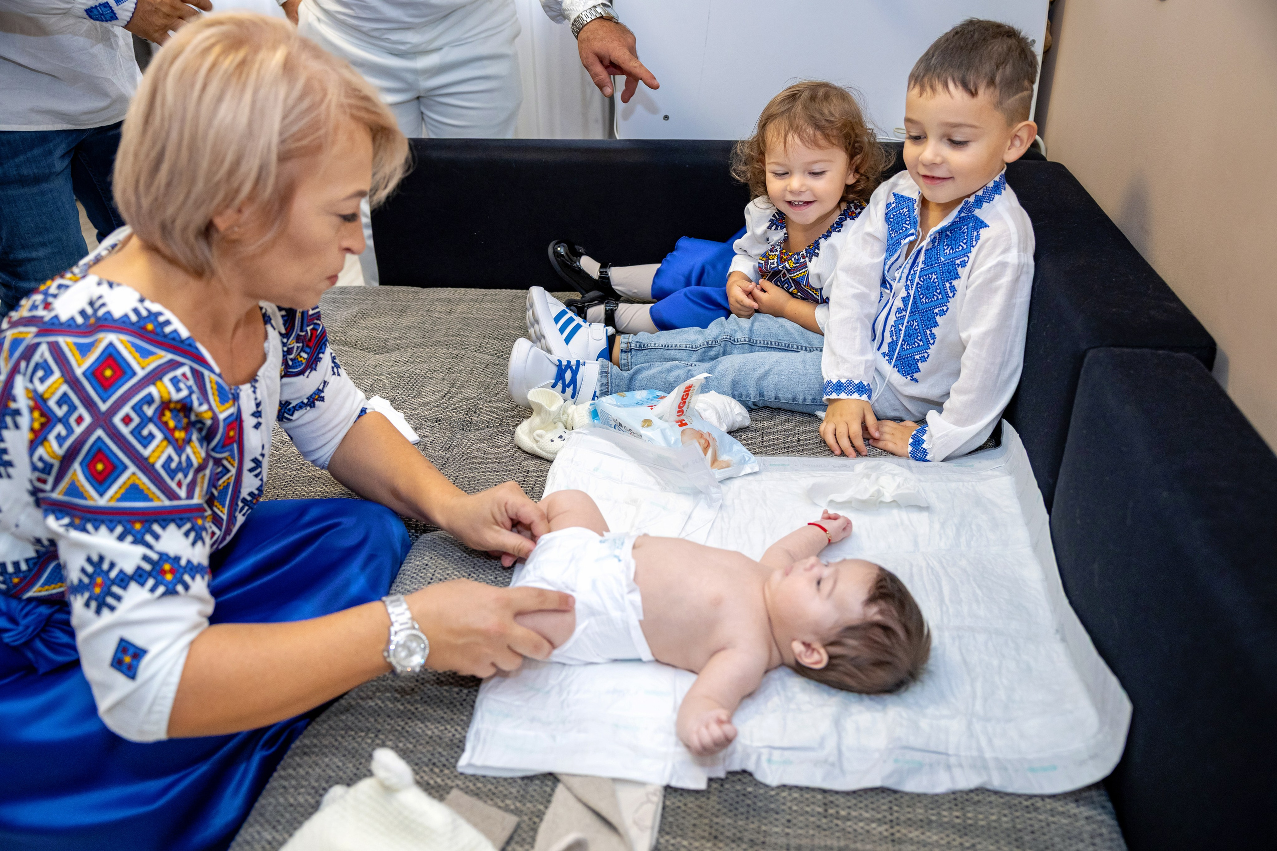 Andrei Sebastian. Moments By Gub