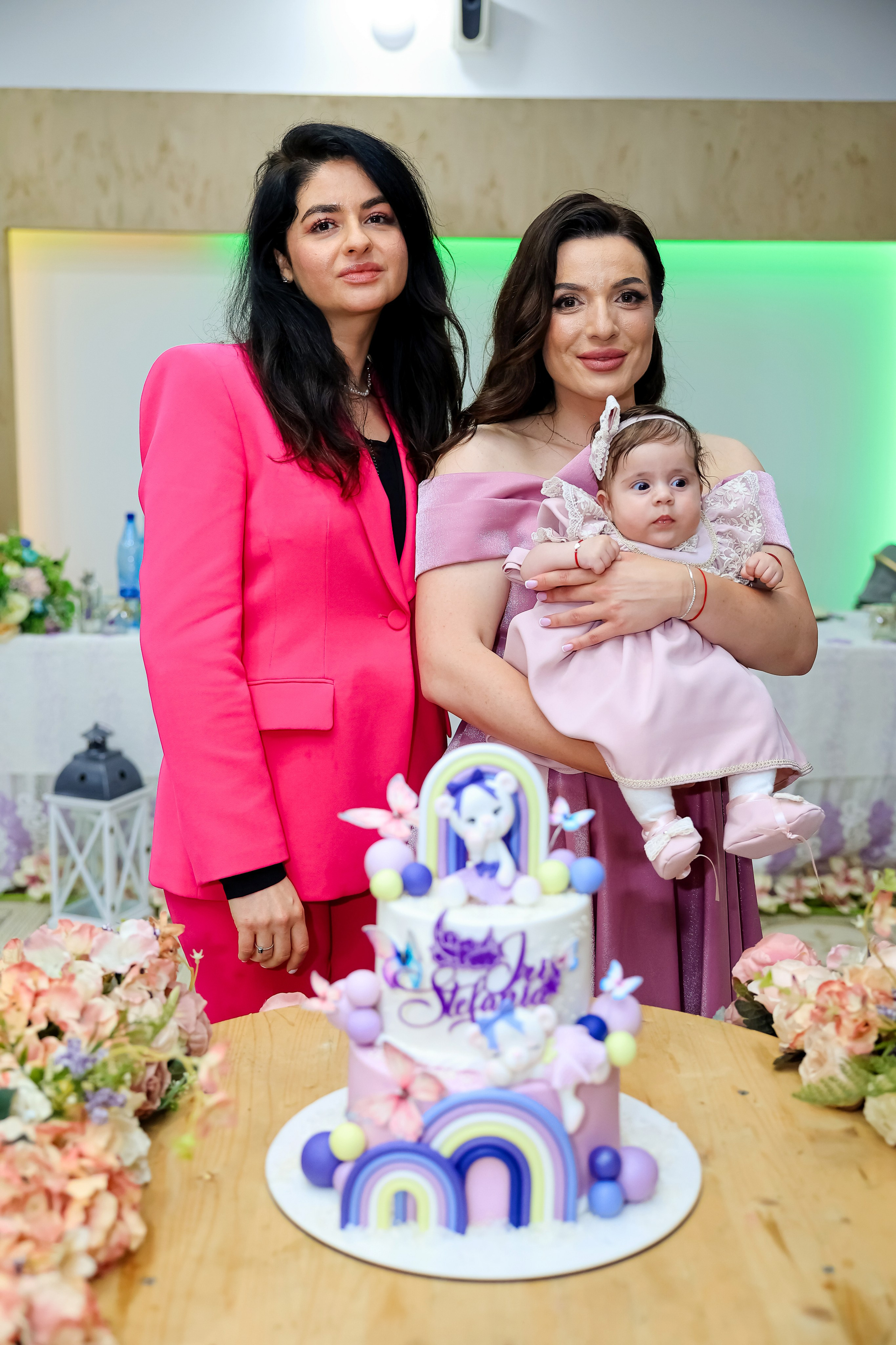 Iris Stefania. Moments By Gub