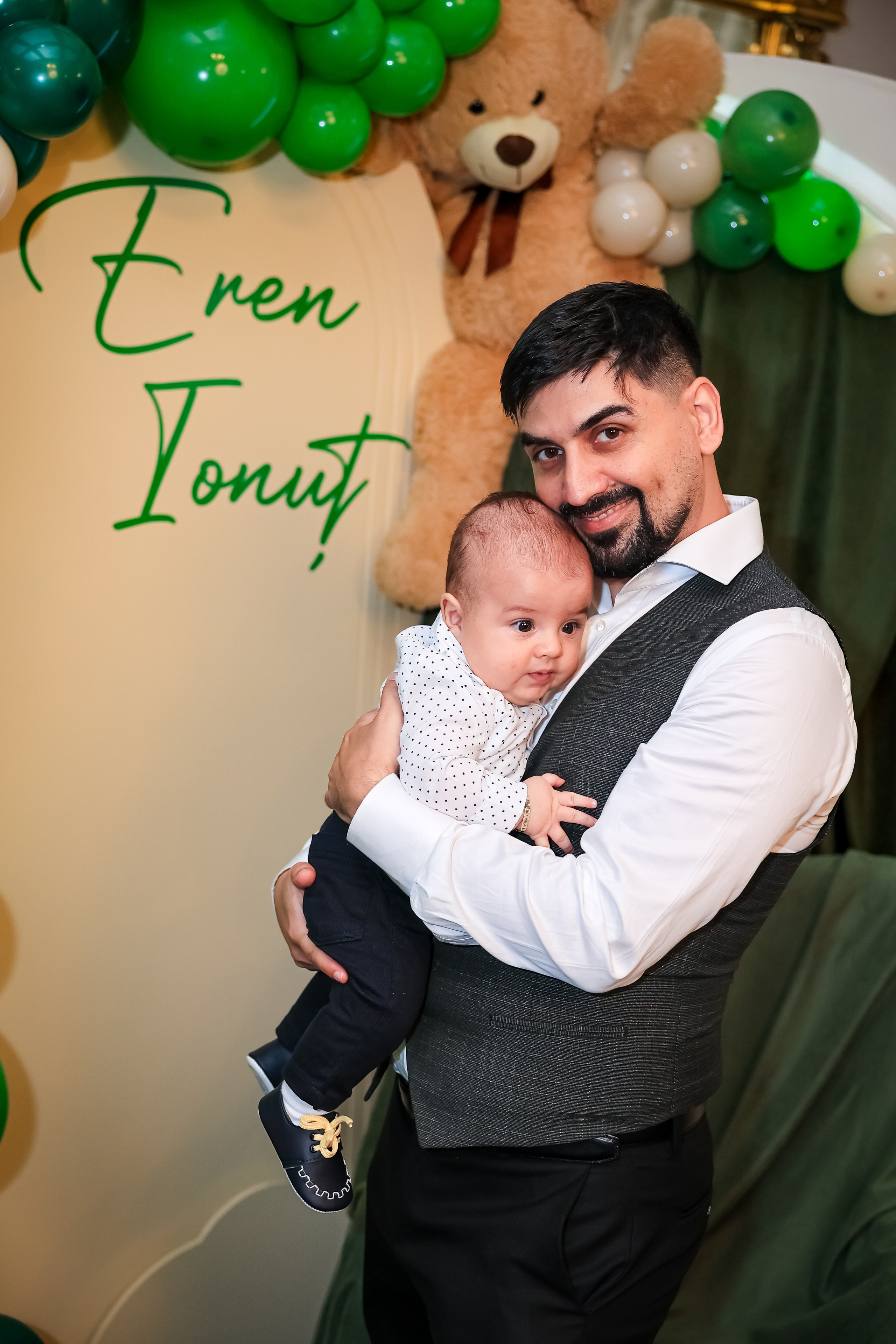 Eren Ionut. Moments By Gub