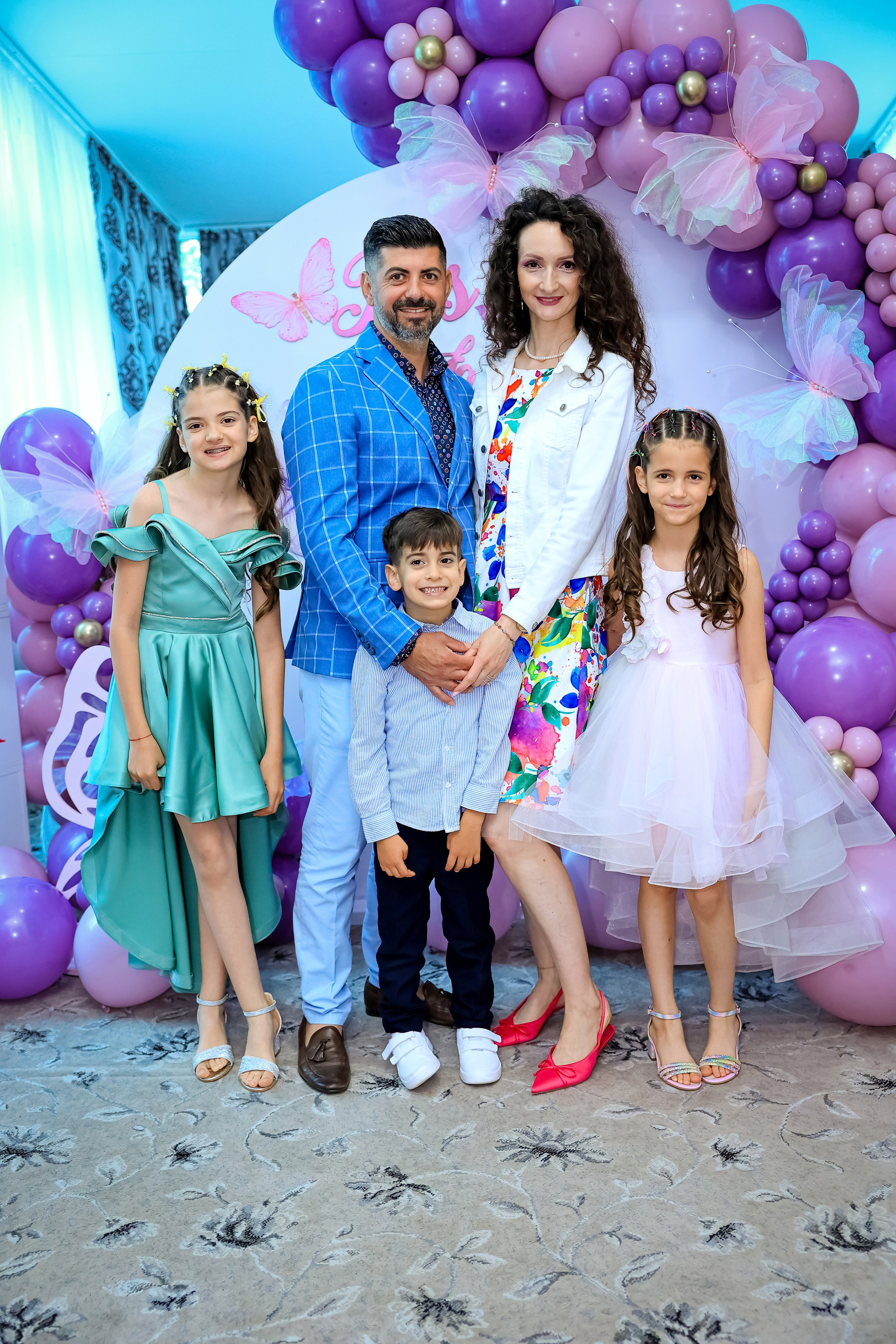 Iris Stefania. Moments By Gub