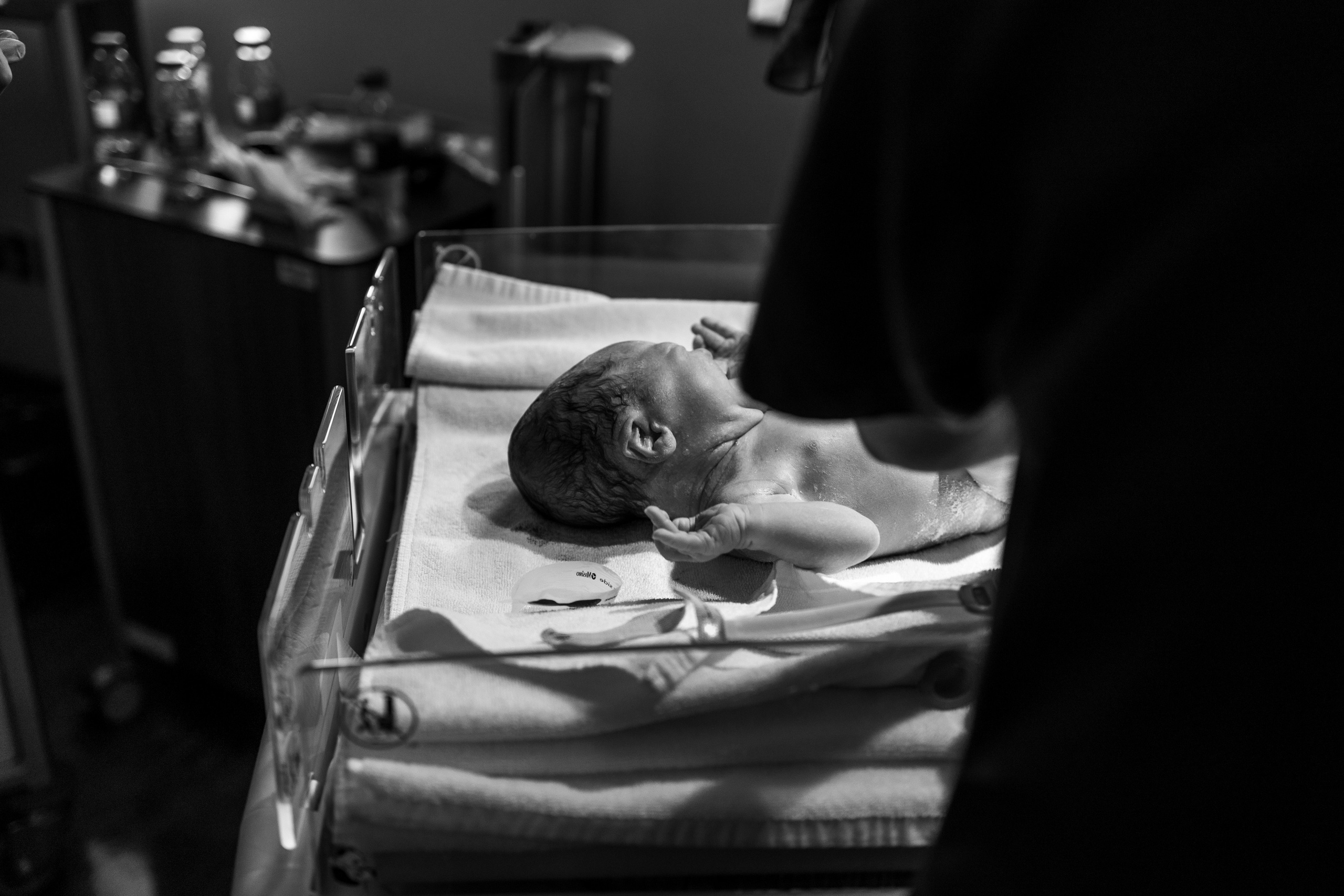 First meet. Фотограф родов, семей и новорожденных малышей в Дубае