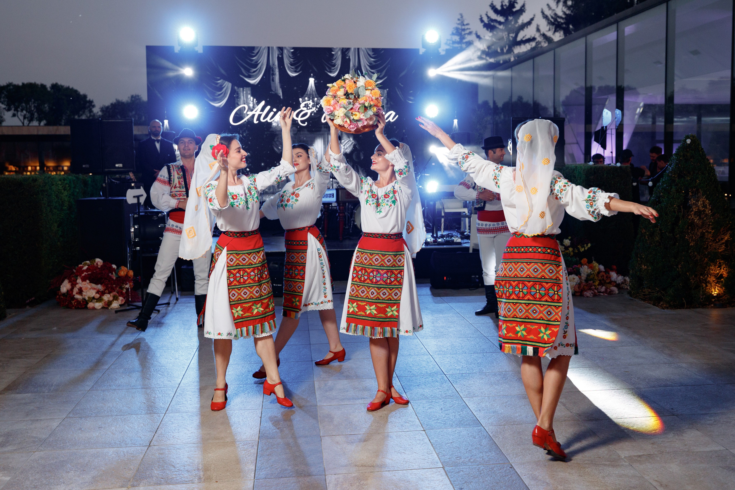 Alin & Bianca | Wedding photography. Scarlat Photography